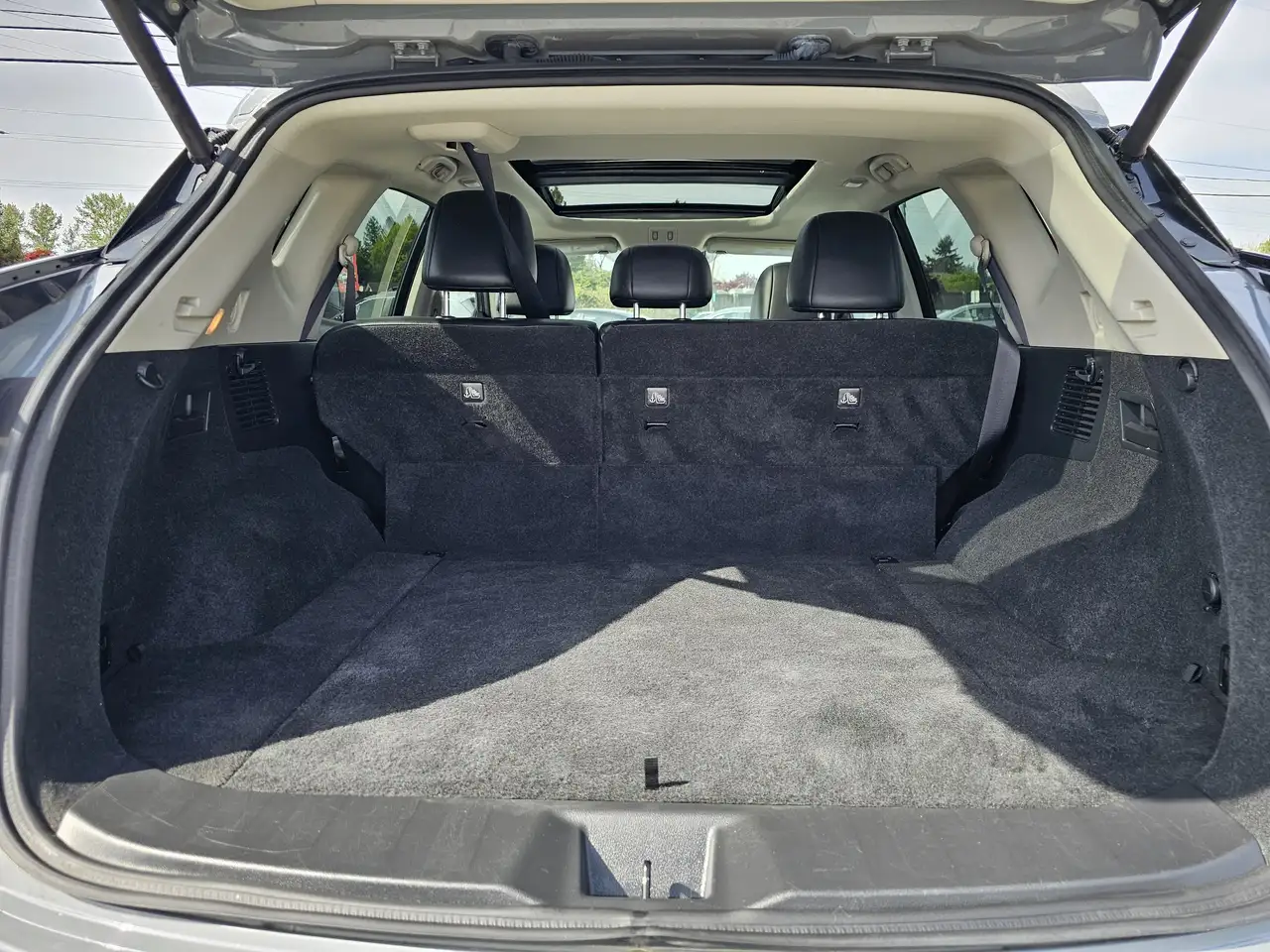 Nissan Murano снимка Nissan Murano