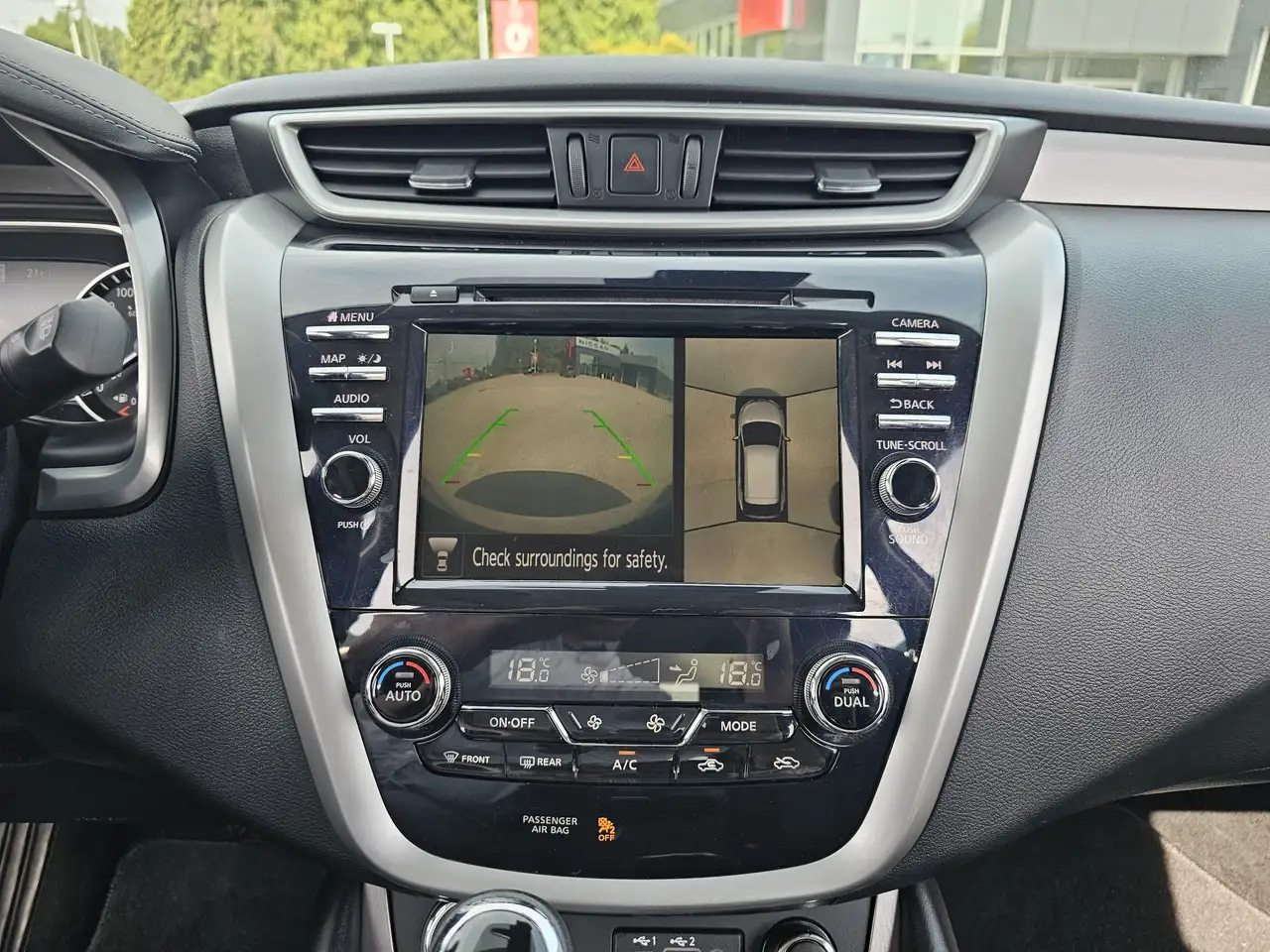 Nissan Murano снимка Nissan Murano