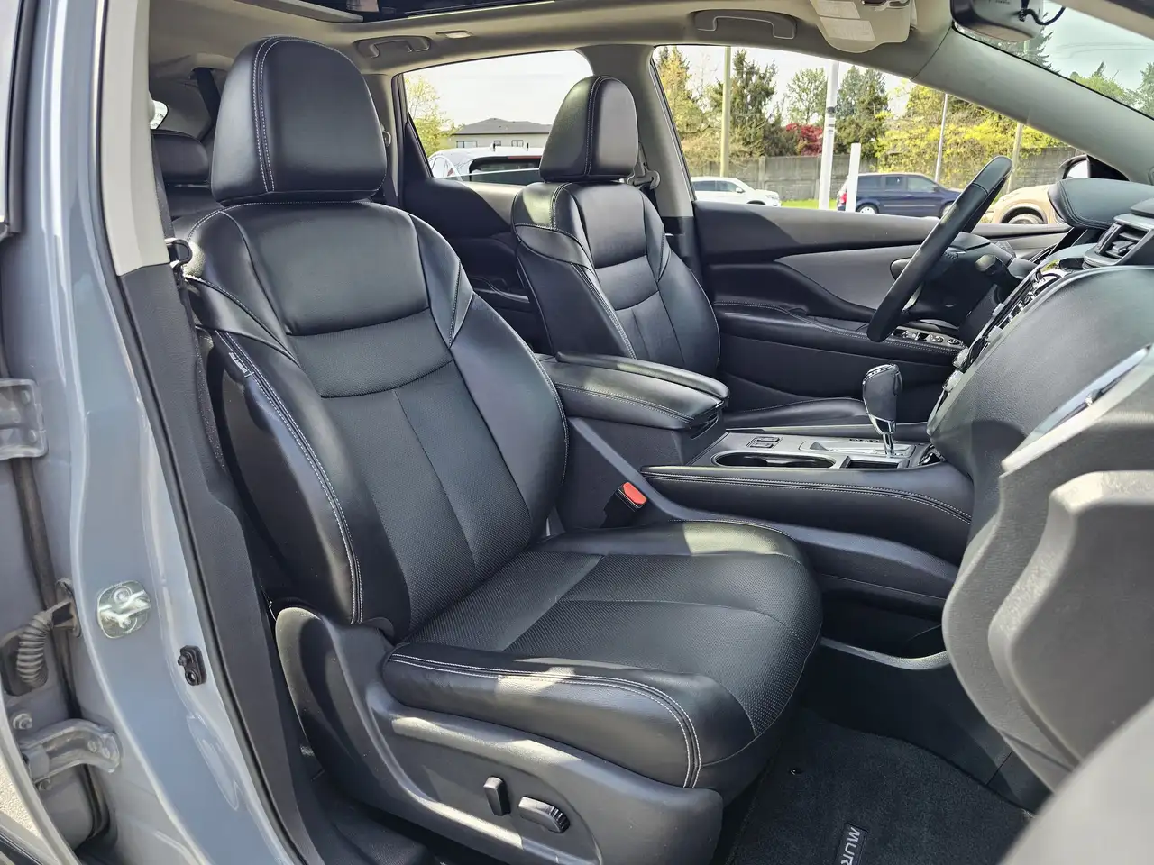Nissan Murano снимка Nissan Murano