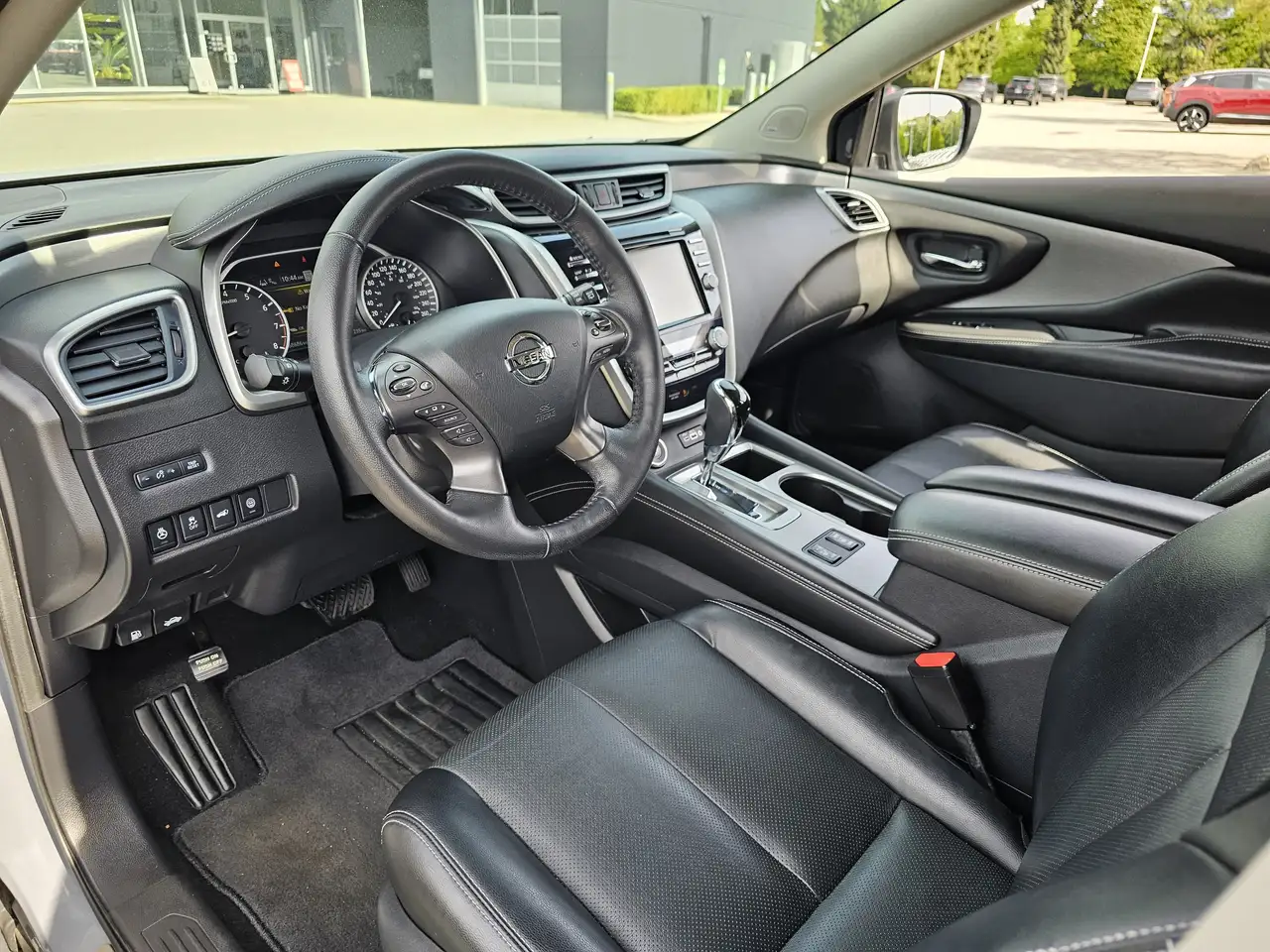 Nissan Murano снимка Nissan Murano