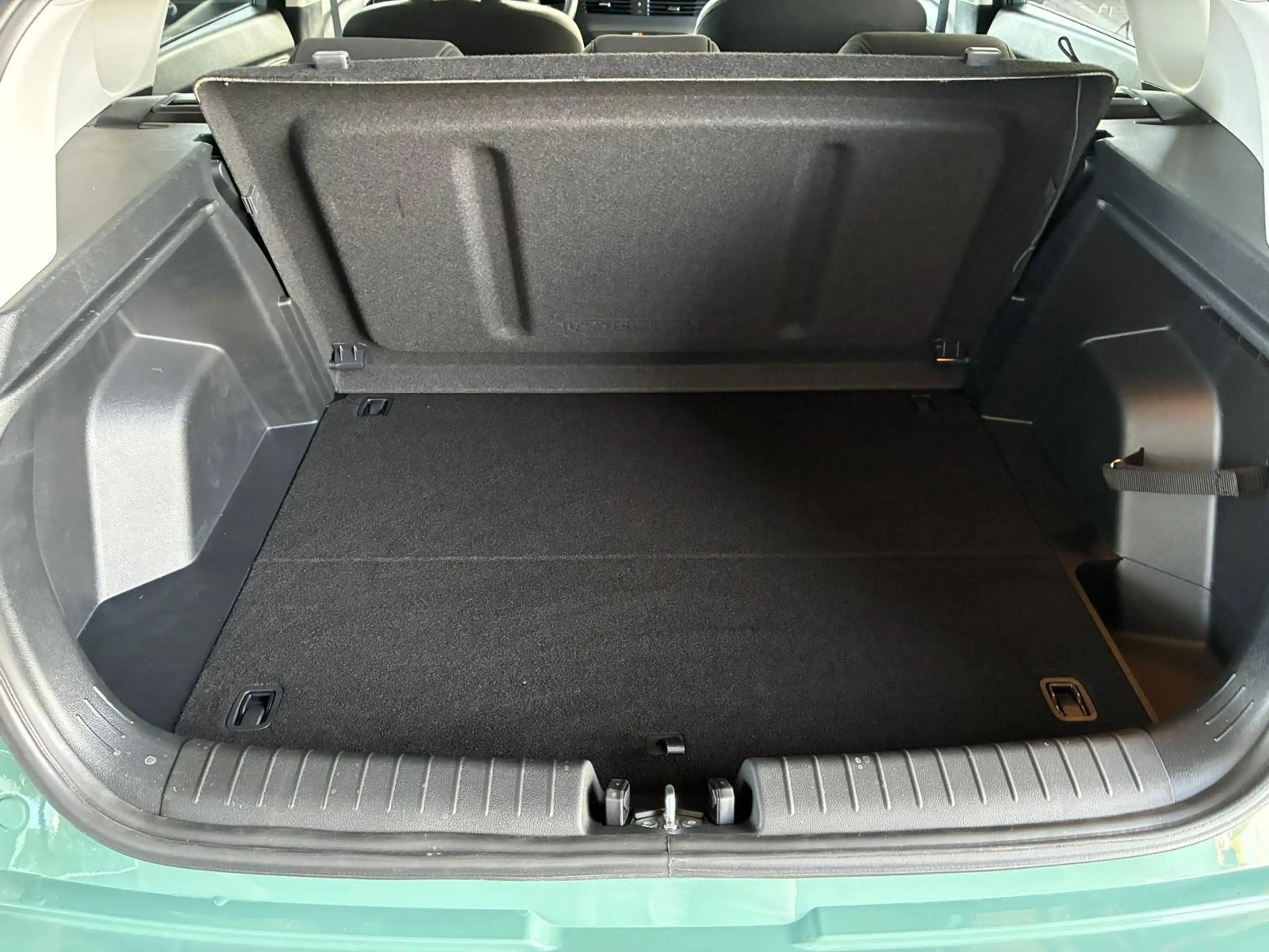 Hyundai BAYON Comfort Plus 1.2 MPI / Navi / PDC m. Kamera / Klim — photo 7