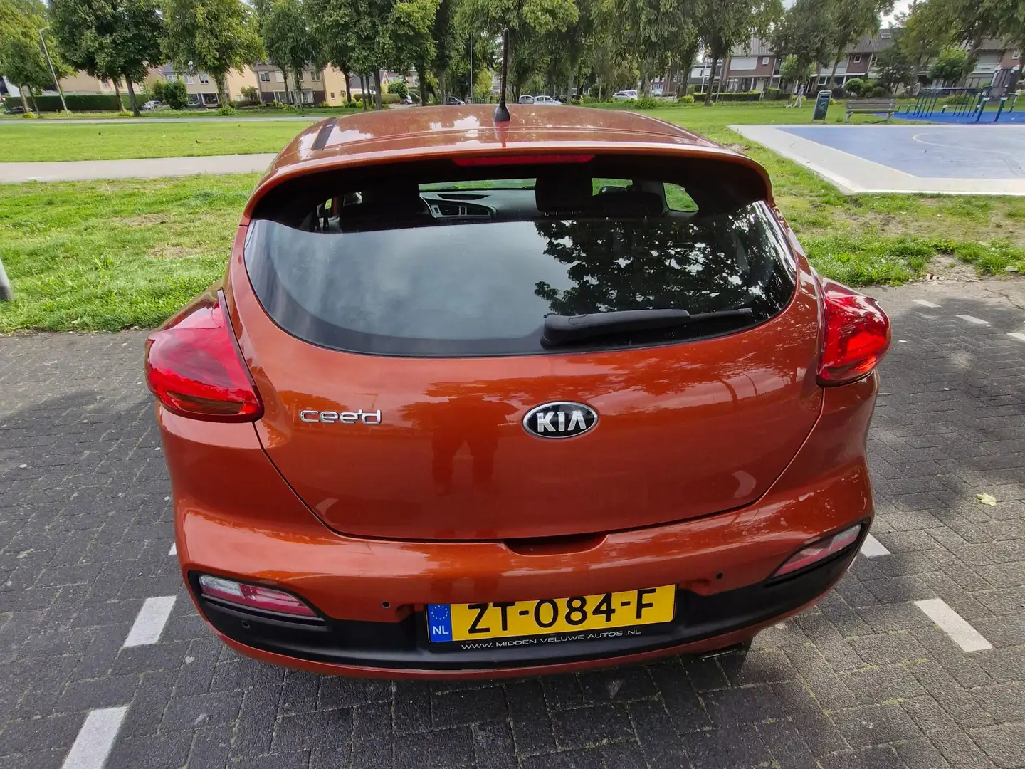 Kia ProCeed / pro_cee'd 1.6 gdi Oranje - 2