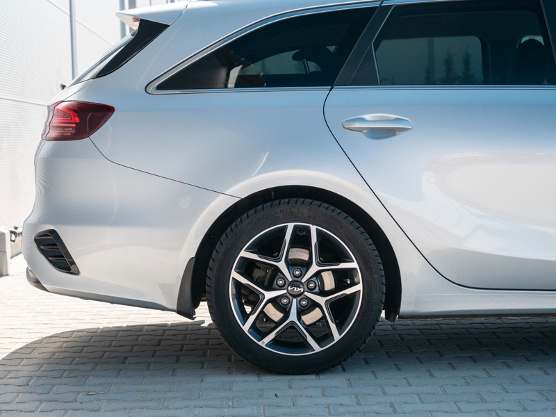 Kia Ceed / cee'd .NAVI.LHZ.SHZ.KAMERA — photo 13