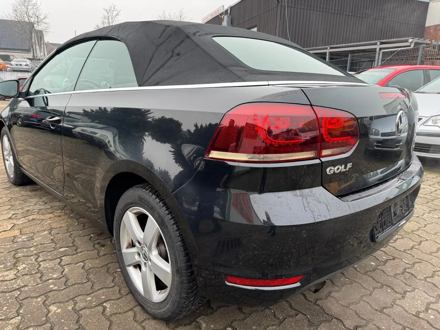 Volkswagen Golf VI  Cabriolet Basis BMT,Klimaautomatik,PDC Schwarz - 2