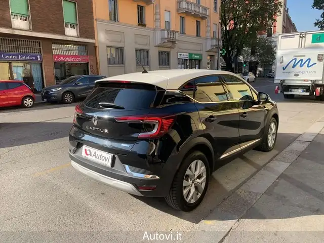 Renault Captur view 5