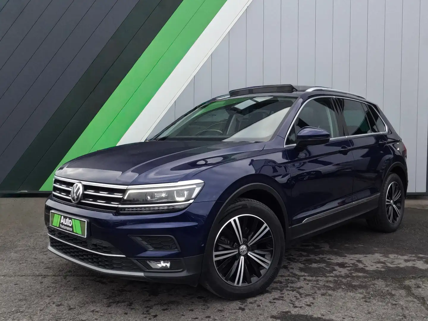 Volkswagen Tiguan 1.5 TSI EVO 150 DSG7 Carat Exclusive Blau - 1
