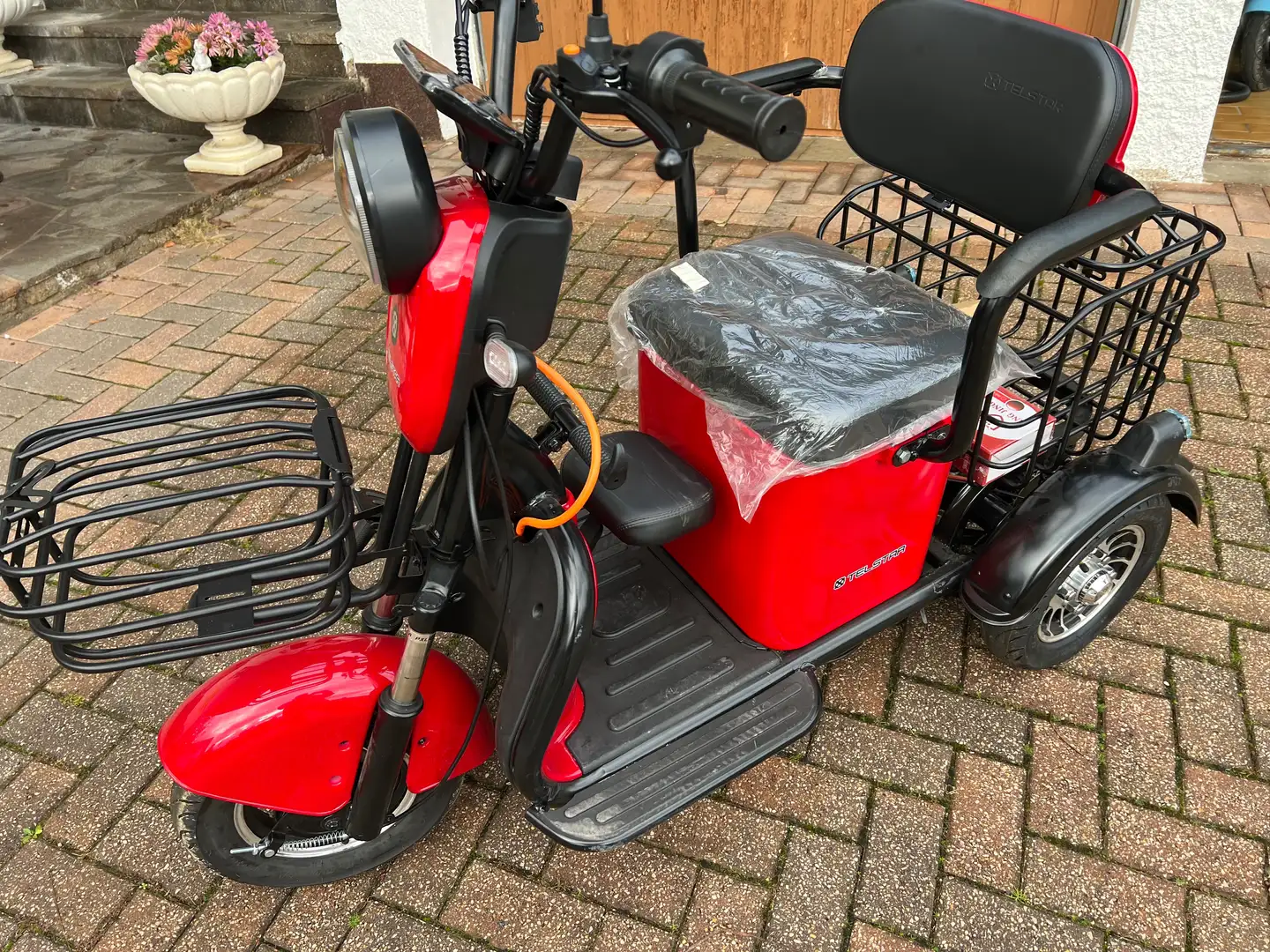 Sonstige Marken Rot - 2