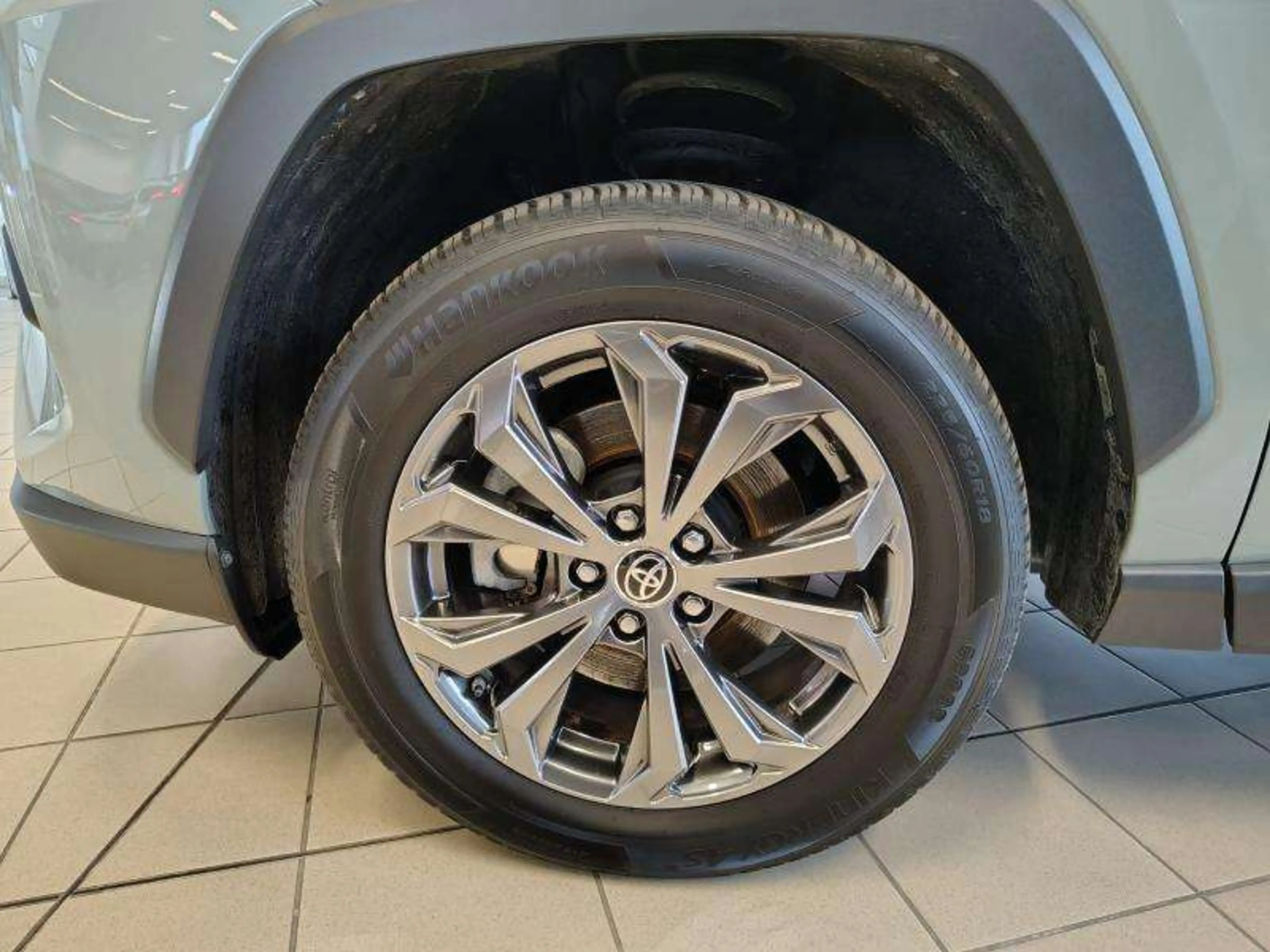 Toyota RAV 4 Dynamic Plus — photo 3