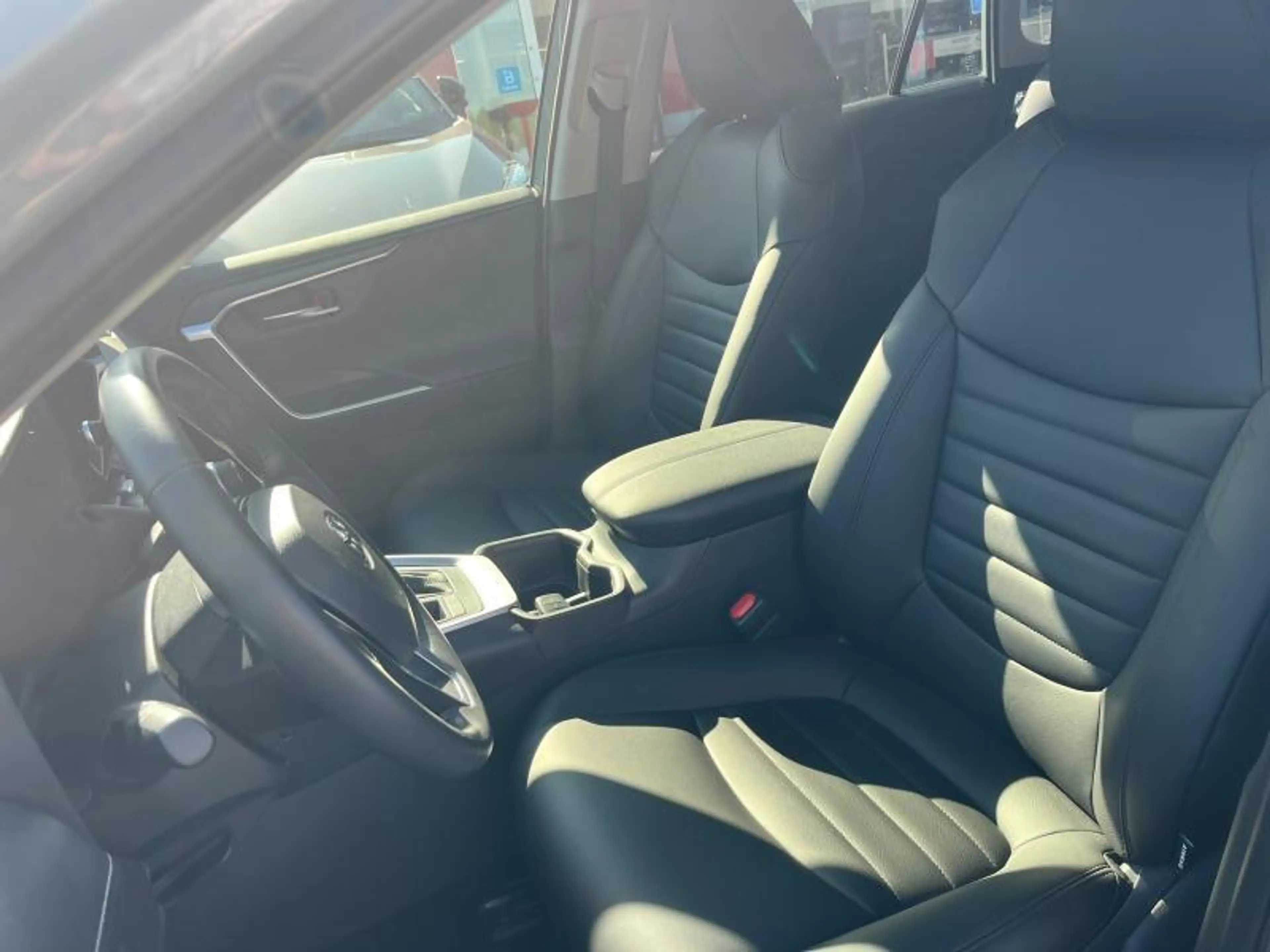 Toyota RAV 4 Dynamic Plus — photo 6
