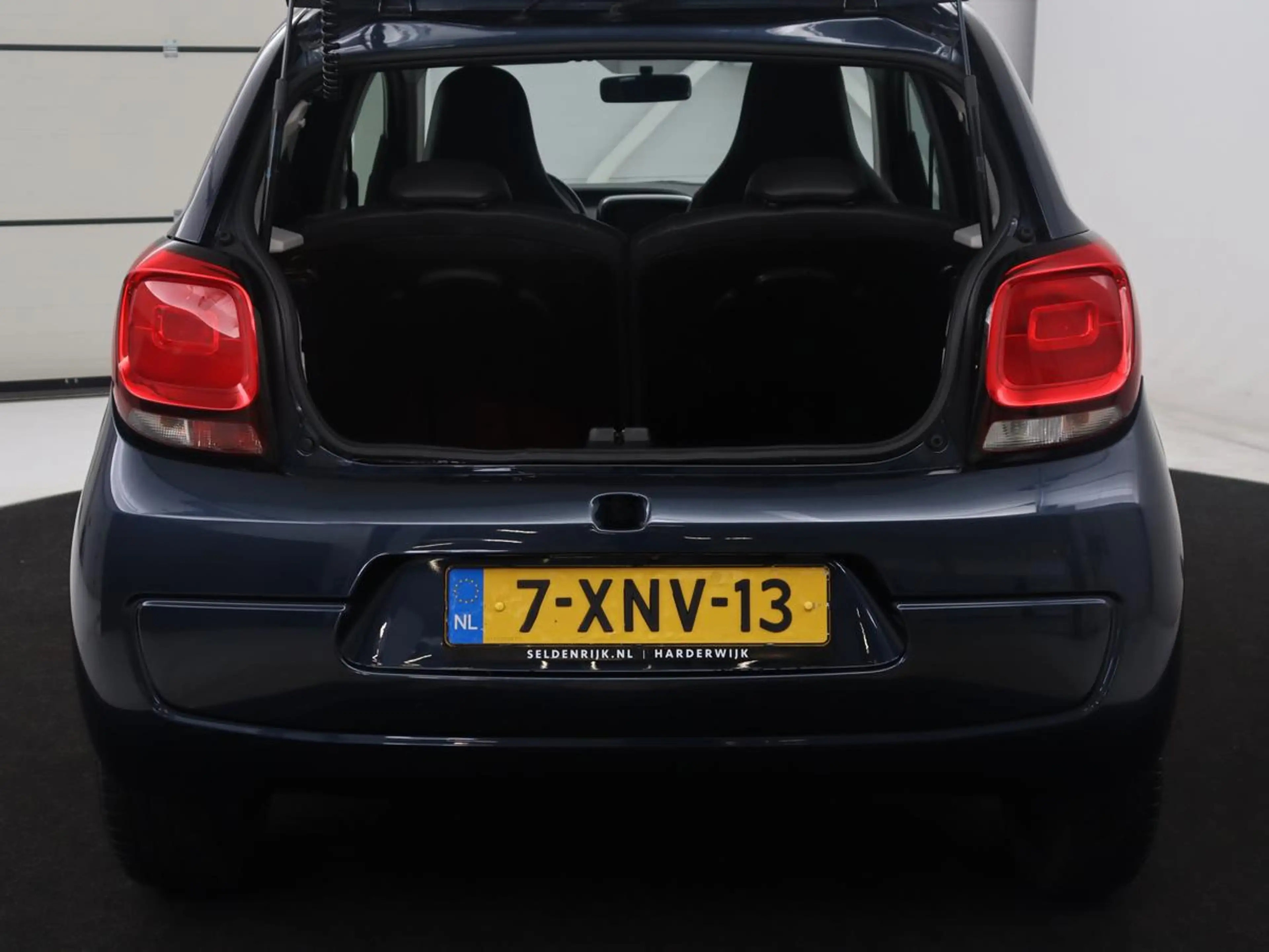 Citroen C1 1.0 VTi Shine | Automaat | Stoelverwarming | Navig — photo 9