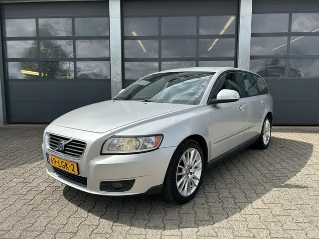 Volvo V50 2.0 146pk Sport