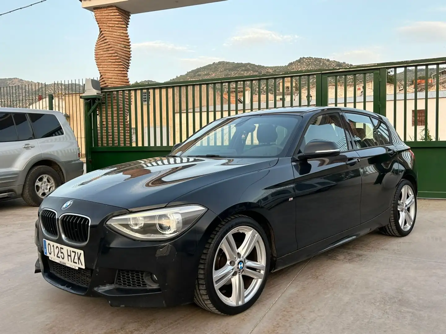 BMW 116 116d Schwarz - 2