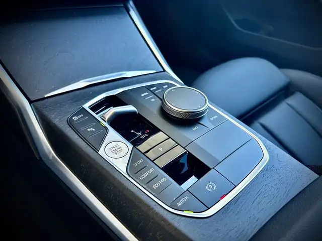 BMW 330 d xDrive ''KW-Gewinde-20-Zoll'' Ansicht 17