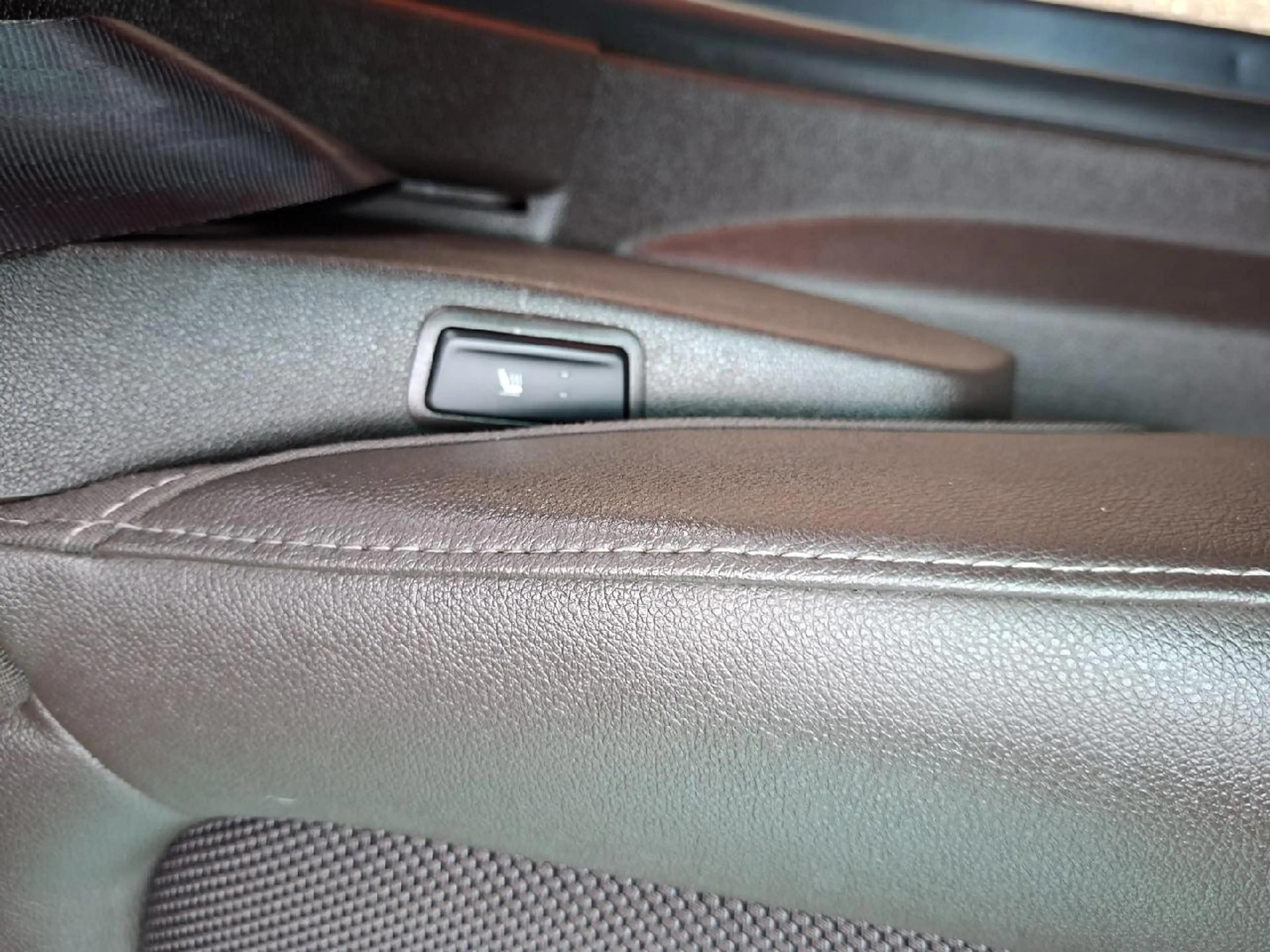 Renault Espace Business Edition*Autom*AHK*ACC*scheckheft*Navi — photo 7