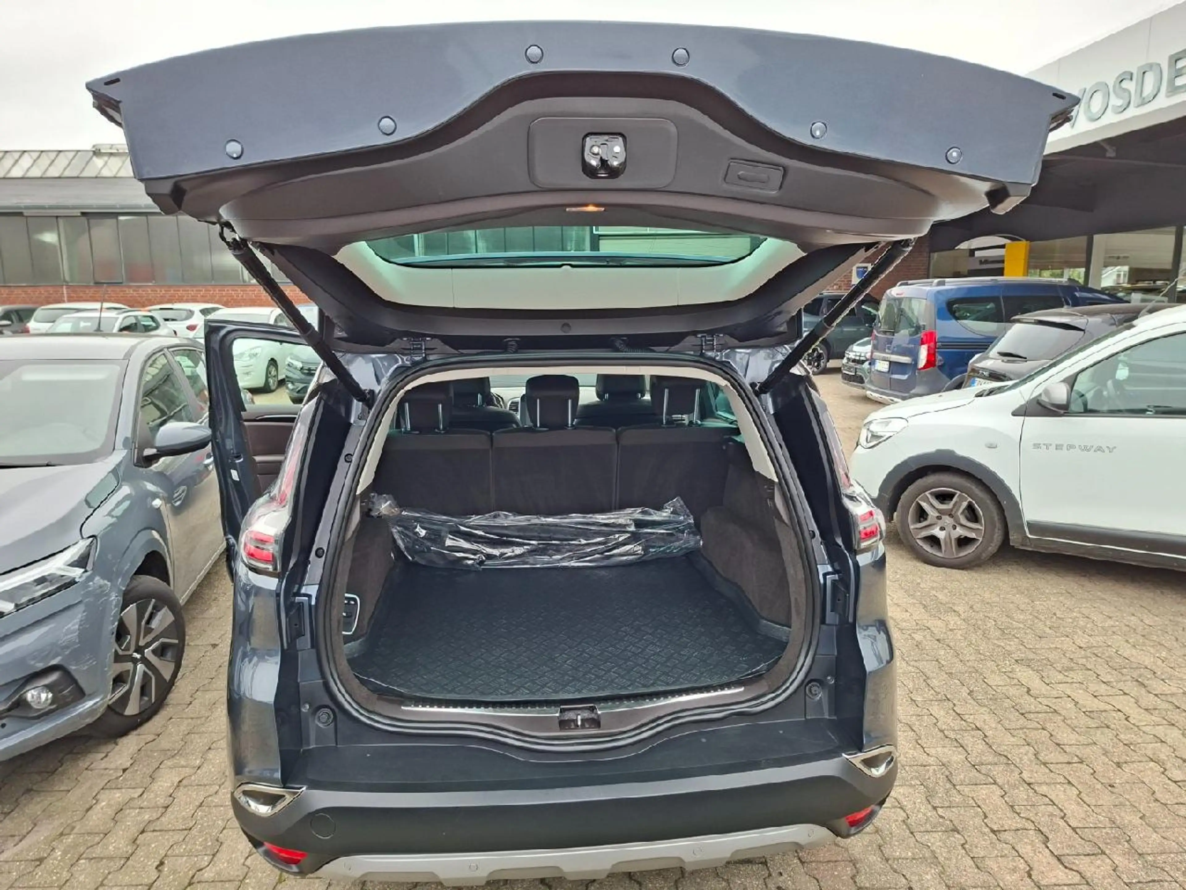 Renault Espace Business Edition*Autom*AHK*ACC*scheckheft*Navi — photo 8