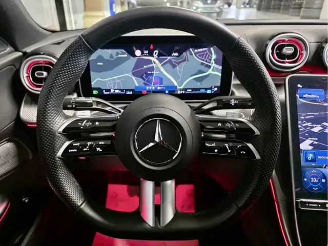 Mercedes-Benz C-Class view 9