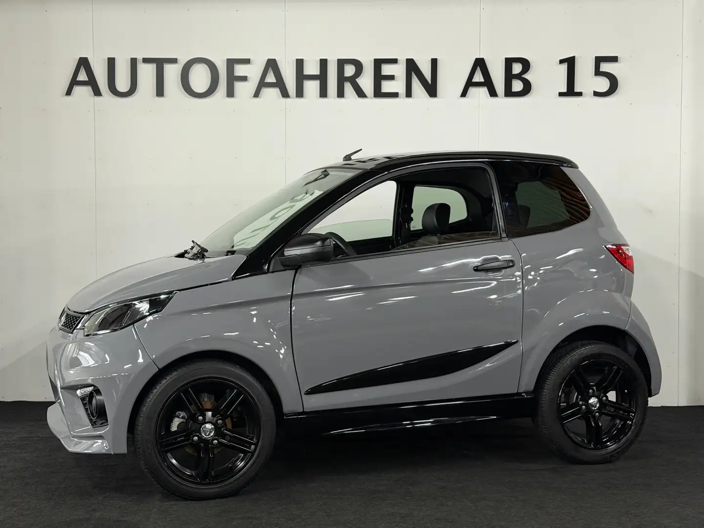 Aixam City Sport Luxe, Nardo, Carplay, Kubota Inkl Lieferung Gris - 1