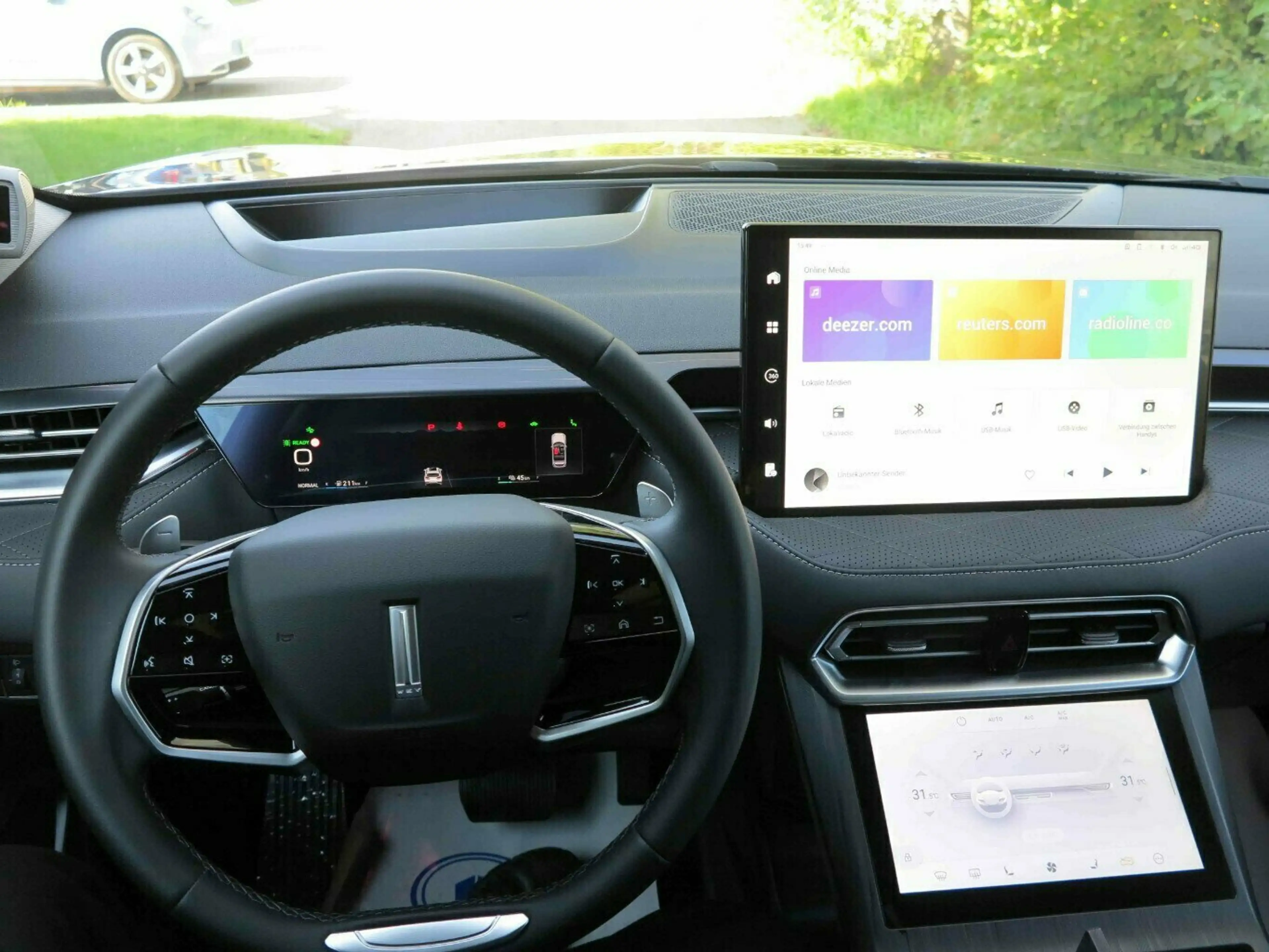 GWM WEY 03 2.0 PHEV 270KW/367PS Luxury — photo 13