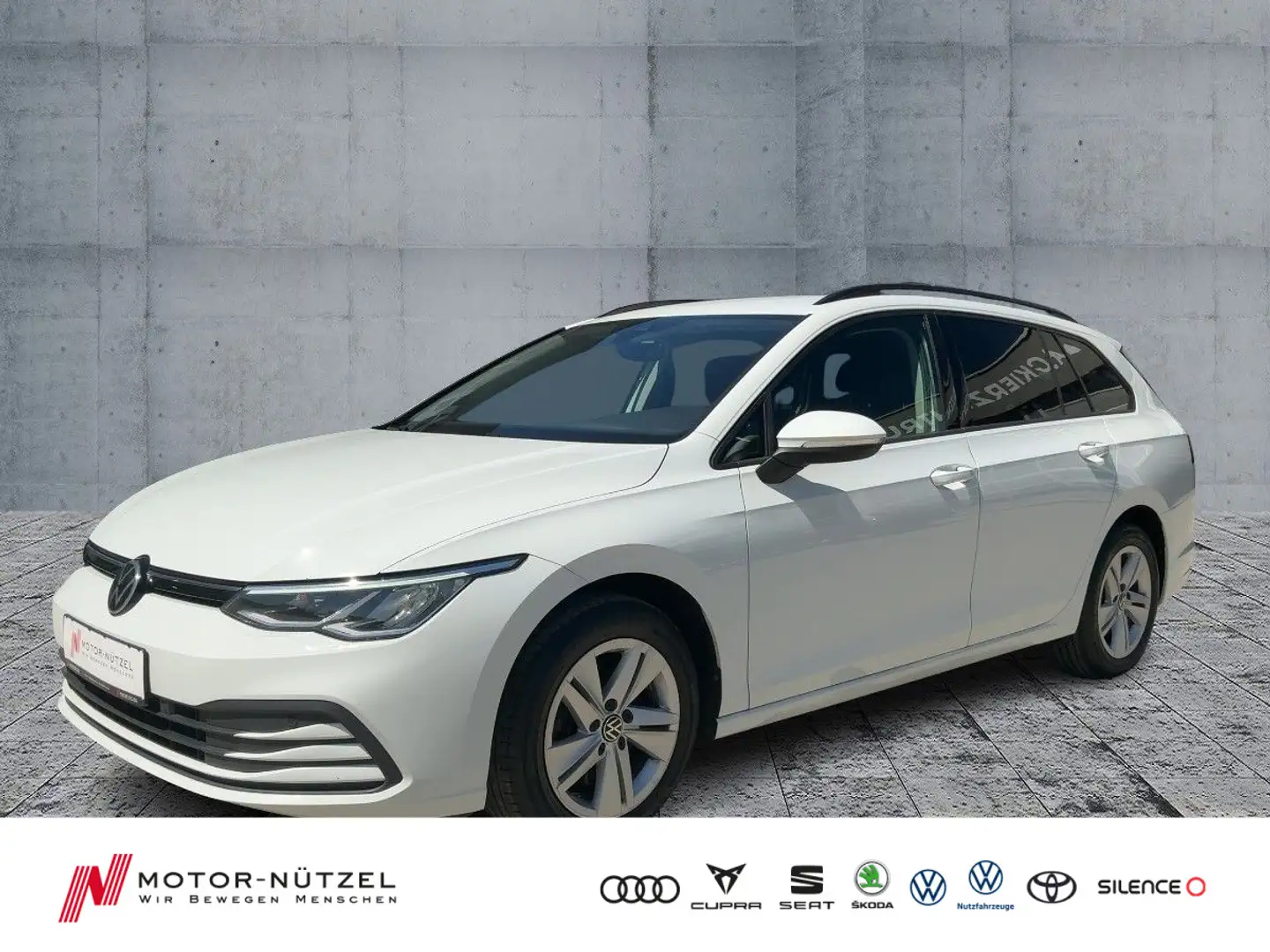 Volkswagen Golf Variant Golf VIII Variant 2.0 TDI LIFE LED+NAVI+AHK+SHZ White - 1