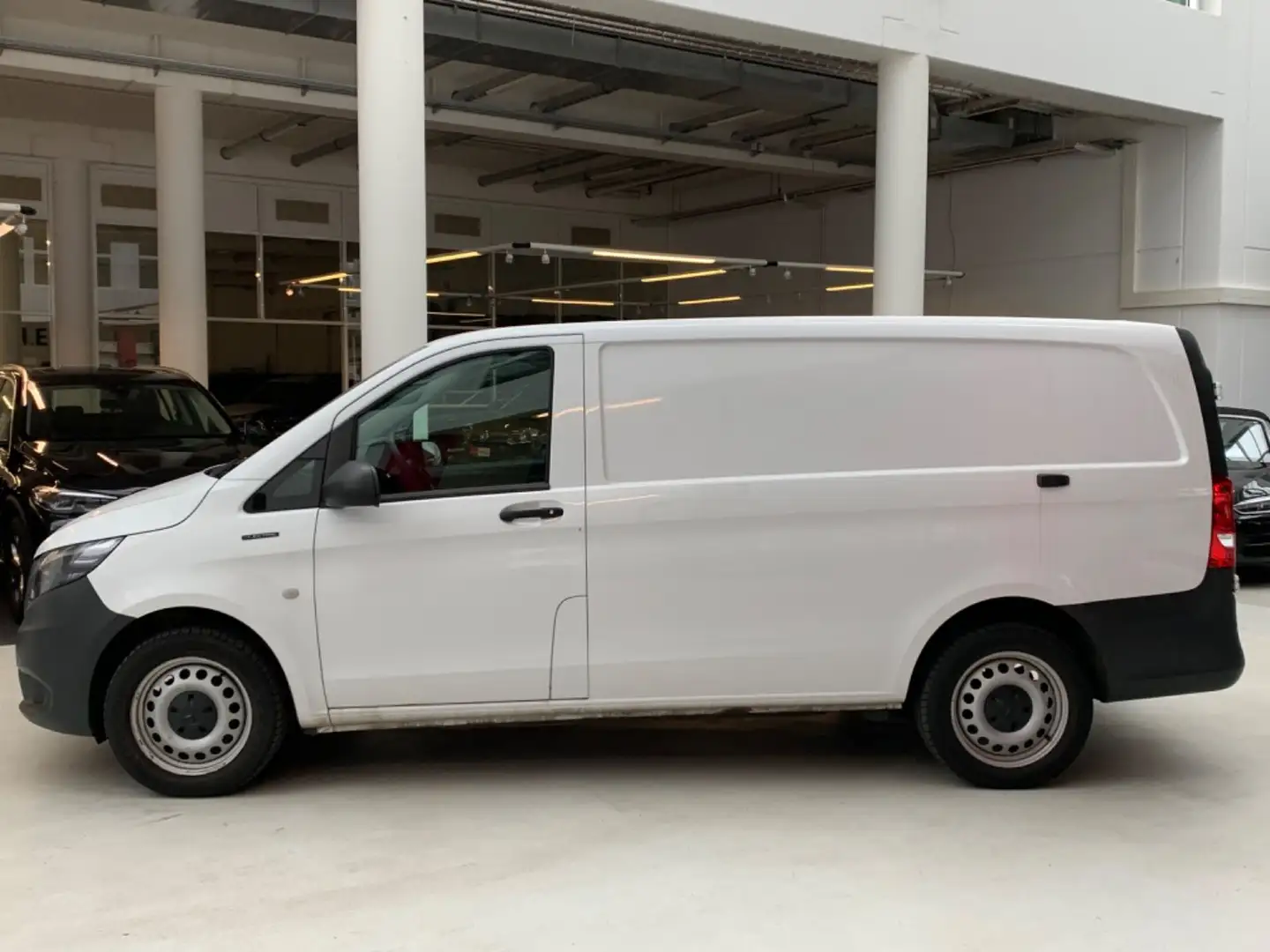 Mercedes-Benz Vito Kasten eVito lang Klima+Sitzhz+Kamera Weiß - 2