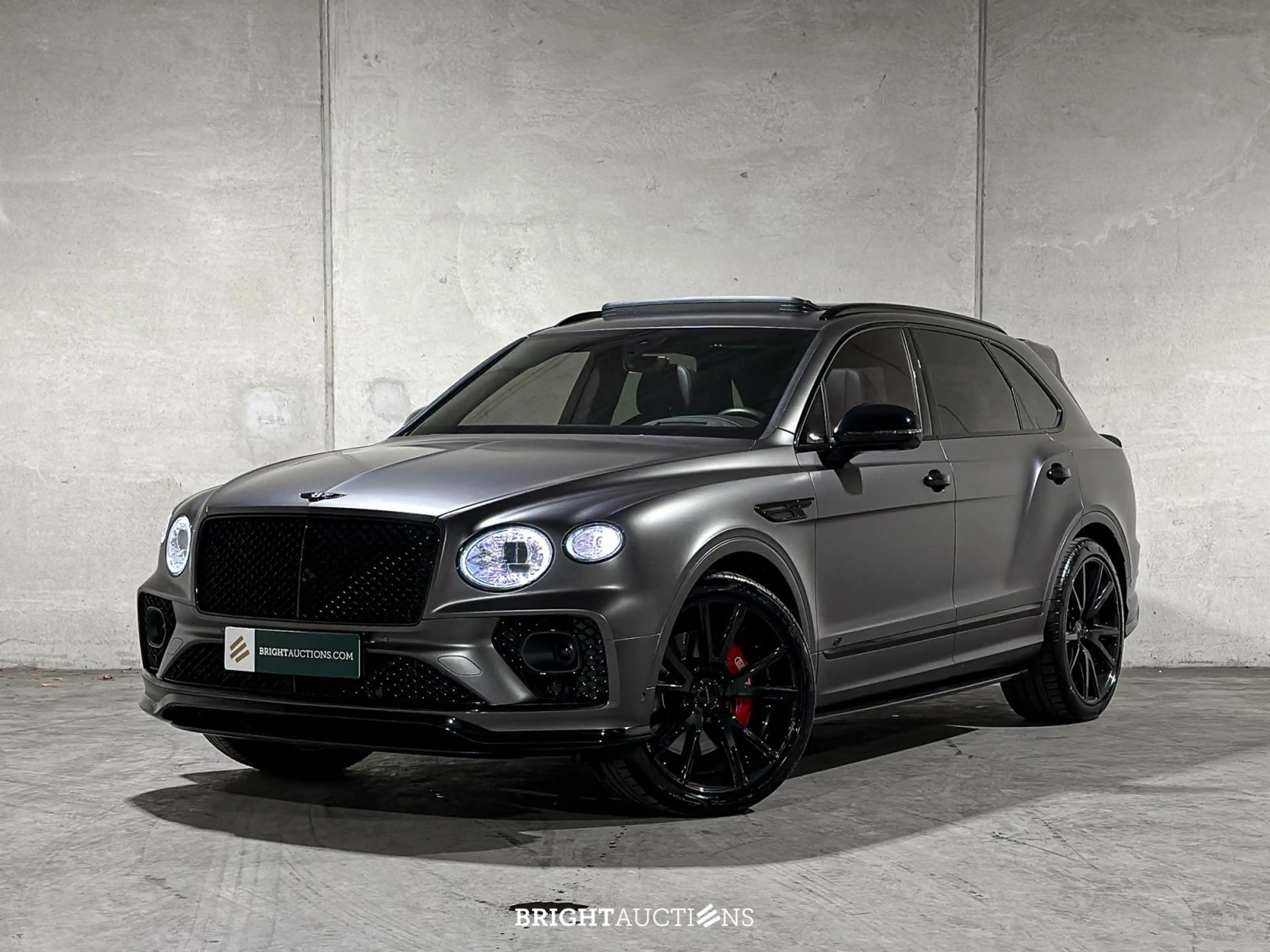 Bentley Bentayga 4.0 V8 S — photo 4