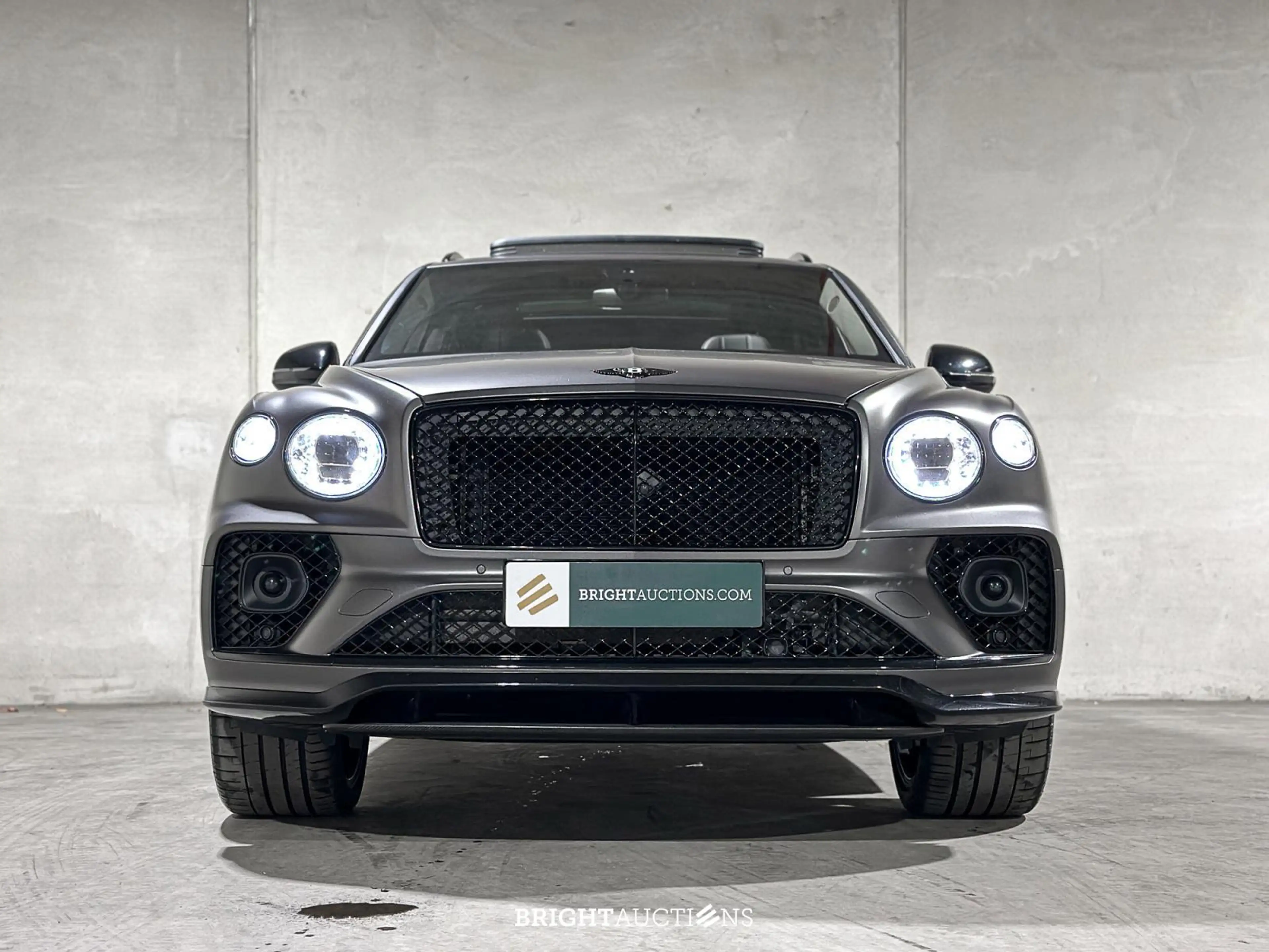 Bentley Bentayga 4.0 V8 S — photo 12