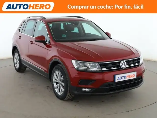 Volkswagen Tiguan view 8