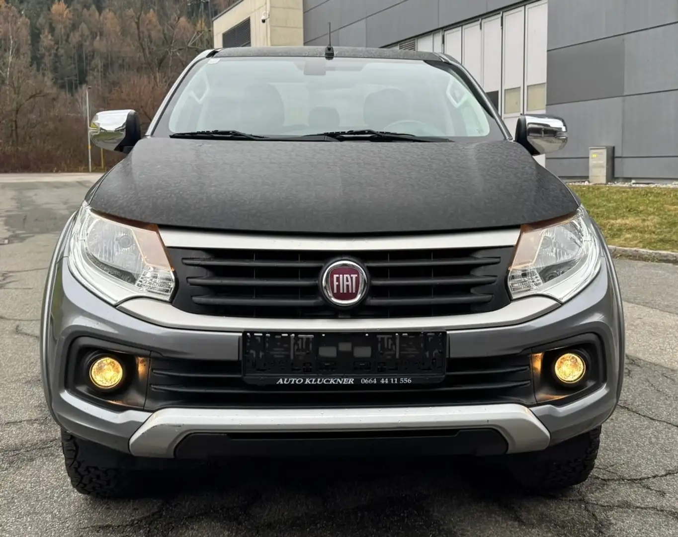 Fiat Fullback Double Cab LX Basis Grau - 1