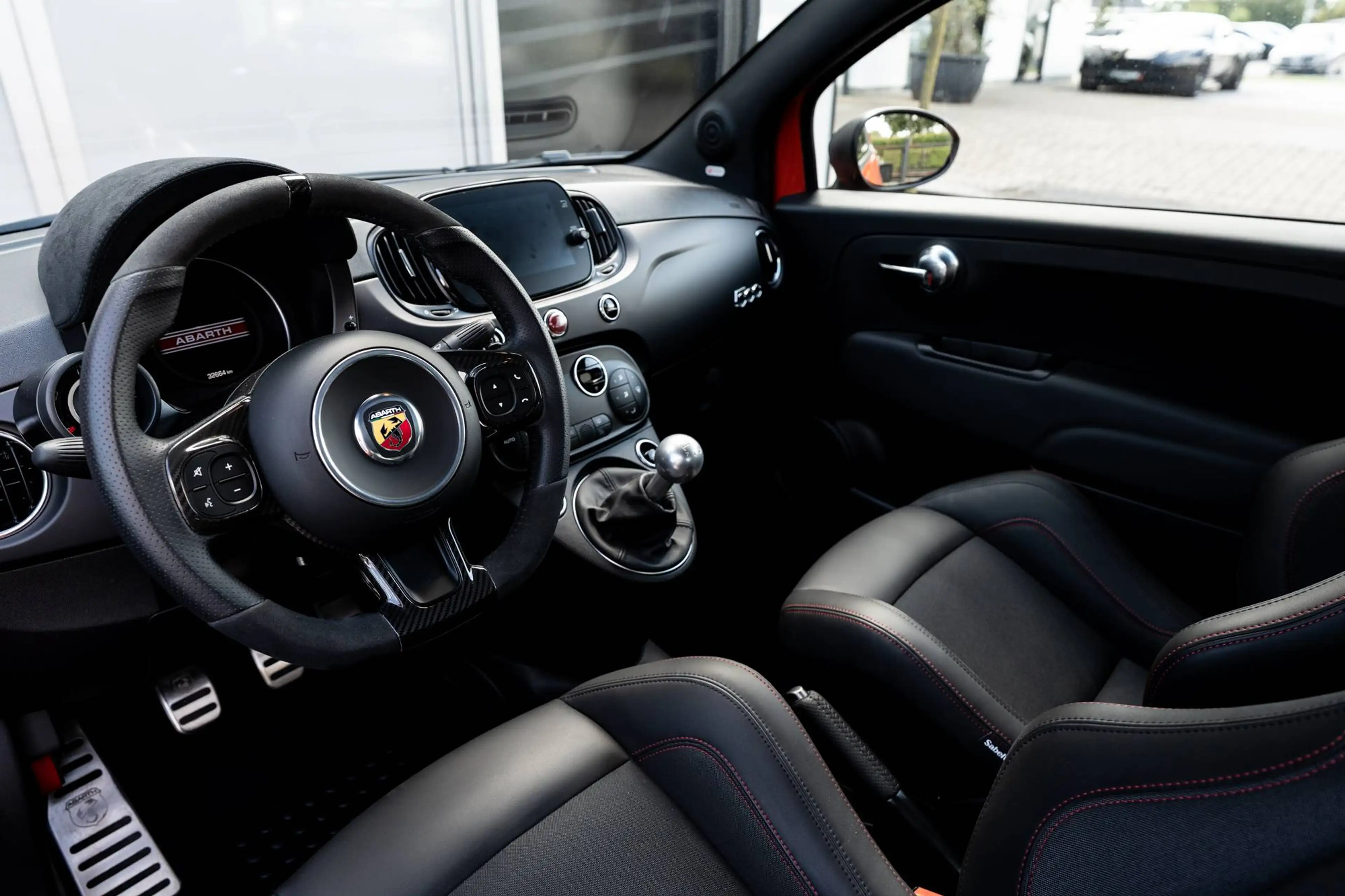 Abarth 695 Competizione | Beats | Monza Sportuitlaat | — photo 11