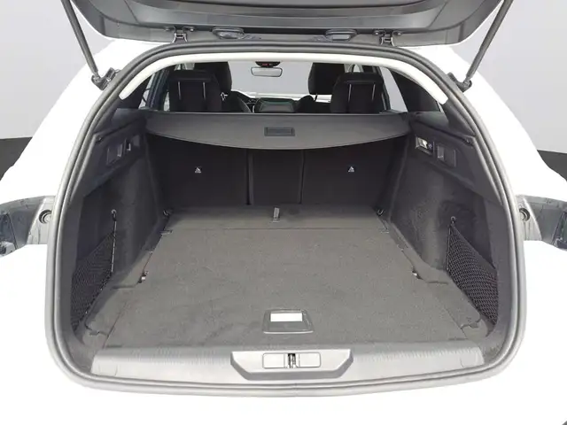 Peugeot 308 view 7
