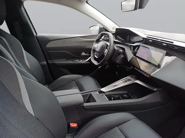 Peugeot 308 view 11