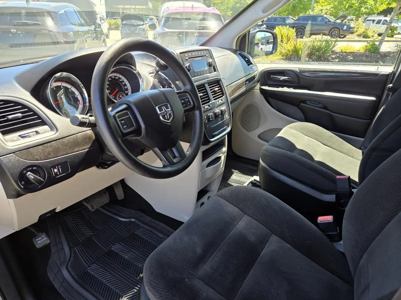 Dodge Grand Caravan fotografie Dodge Grand Caravan