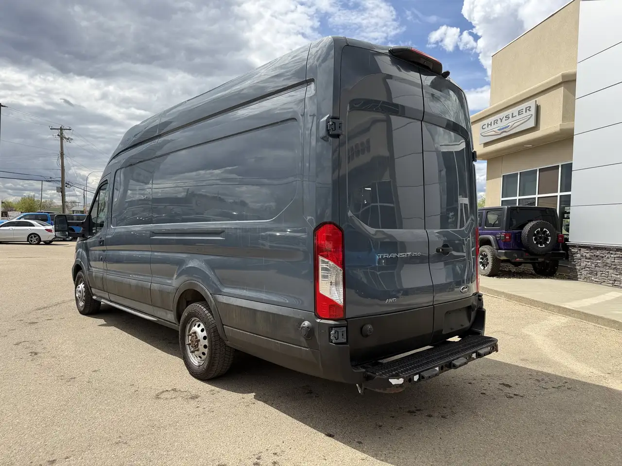 Ford Transit Cargo Van снимка Ford Transit Cargo Van