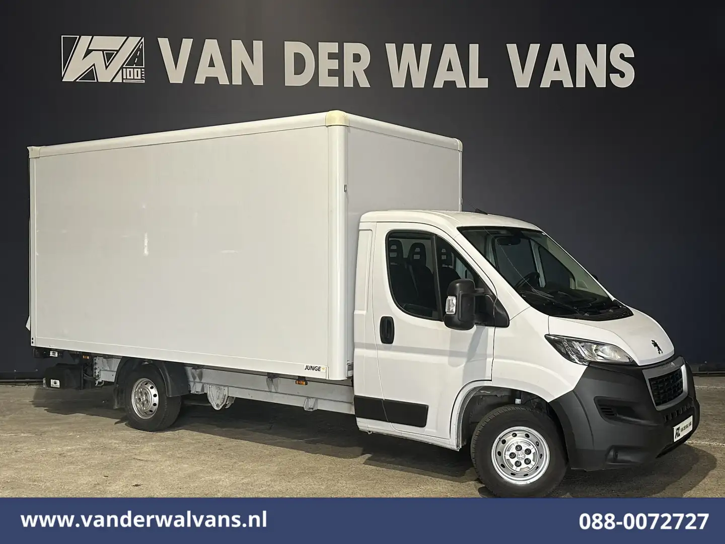Peugeot Boxer 2.2 BlueHDi 141pk Bakwagen Laadklep Euro6 Airco | Blanc - 1