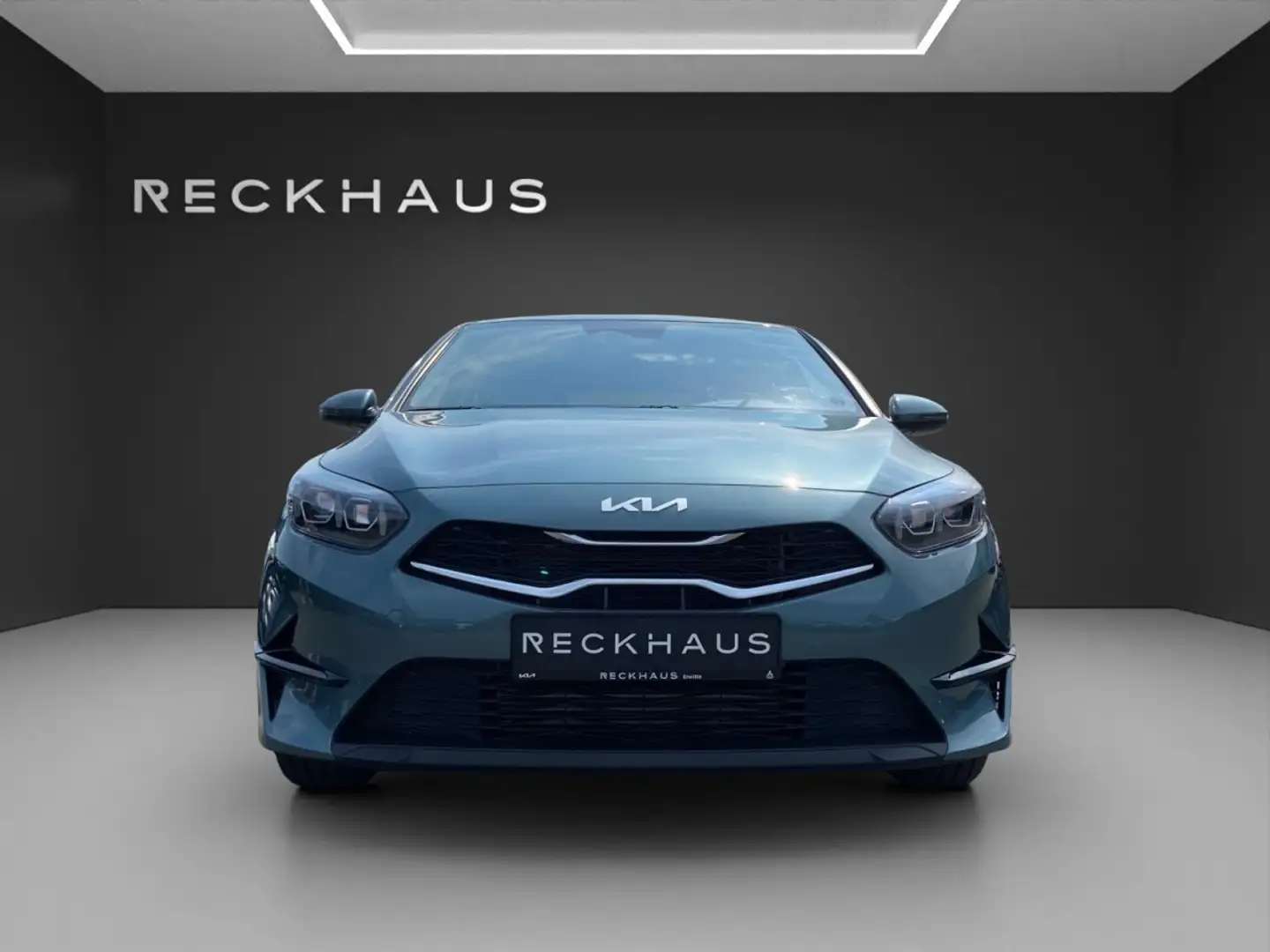 Kia Ceed / cee'd 1.5T 140 ULTIMATE STYLE Klima Navi Rückfahrkamera Gris - 2