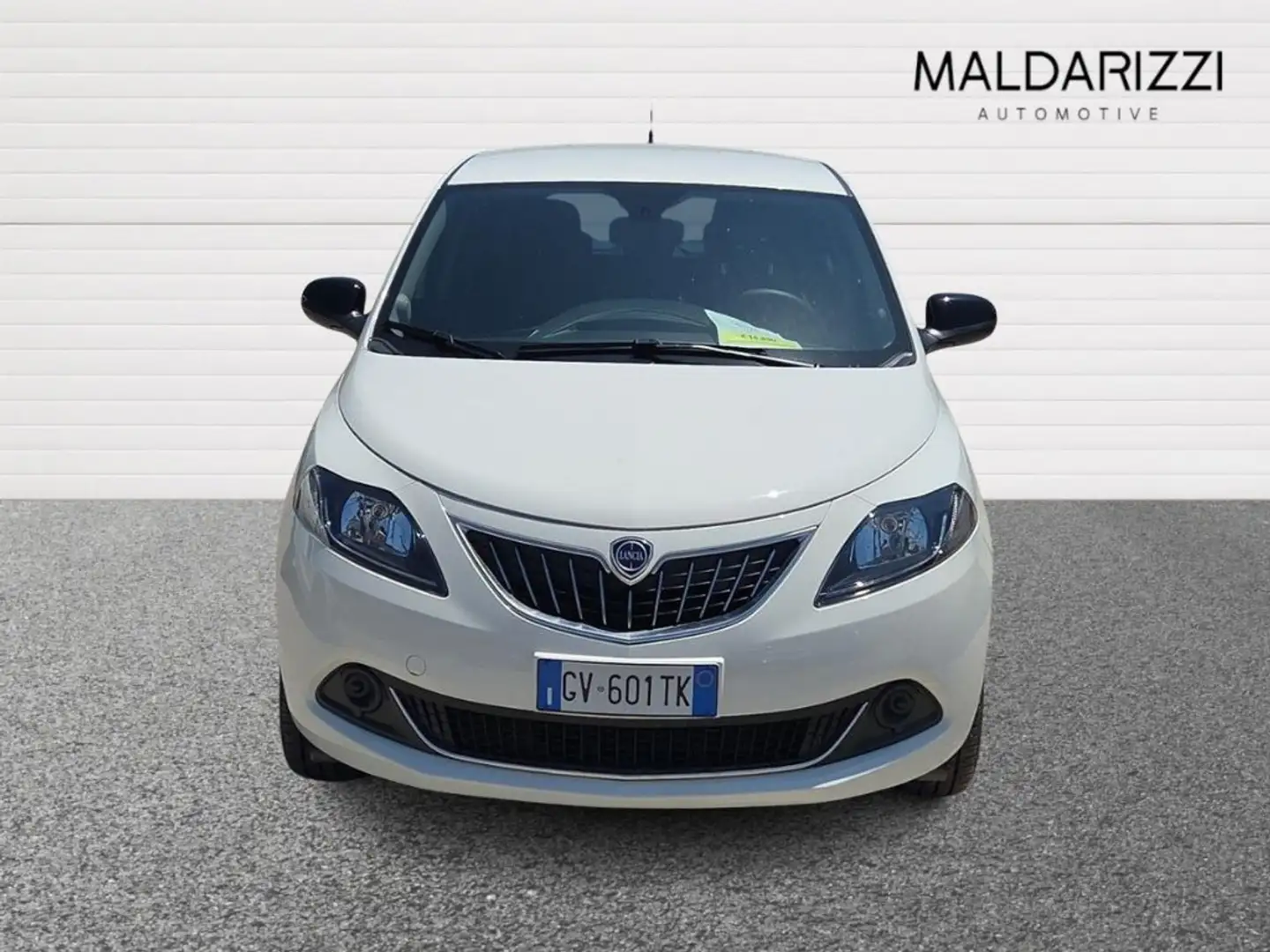 Lancia Ypsilon III 2021 1.0 firefly hybrid Platino s&s 70cv Bianco - 2