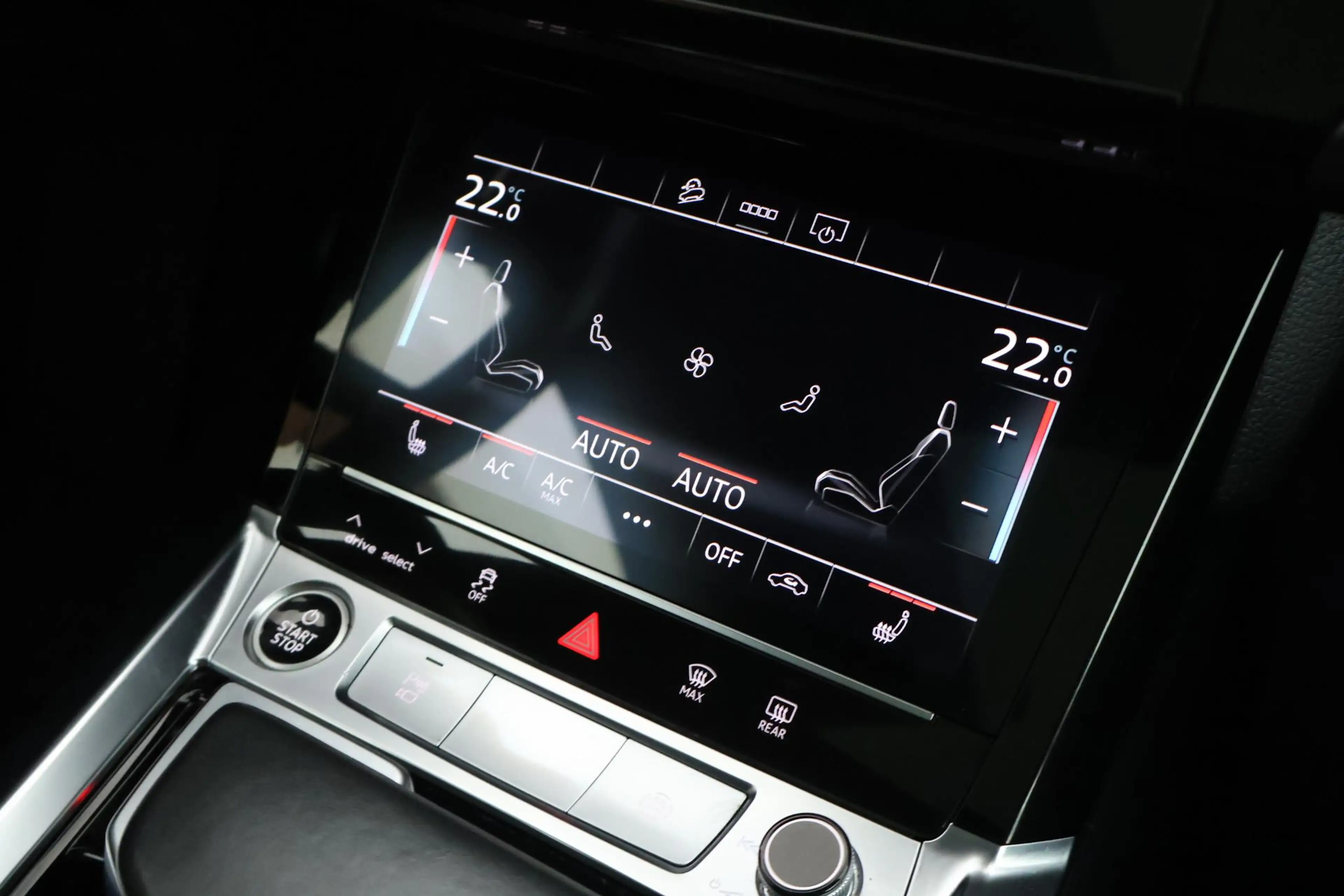 Audi e-tron Sportback 55 408pk quattro Business edition Plus 9 — photo 40