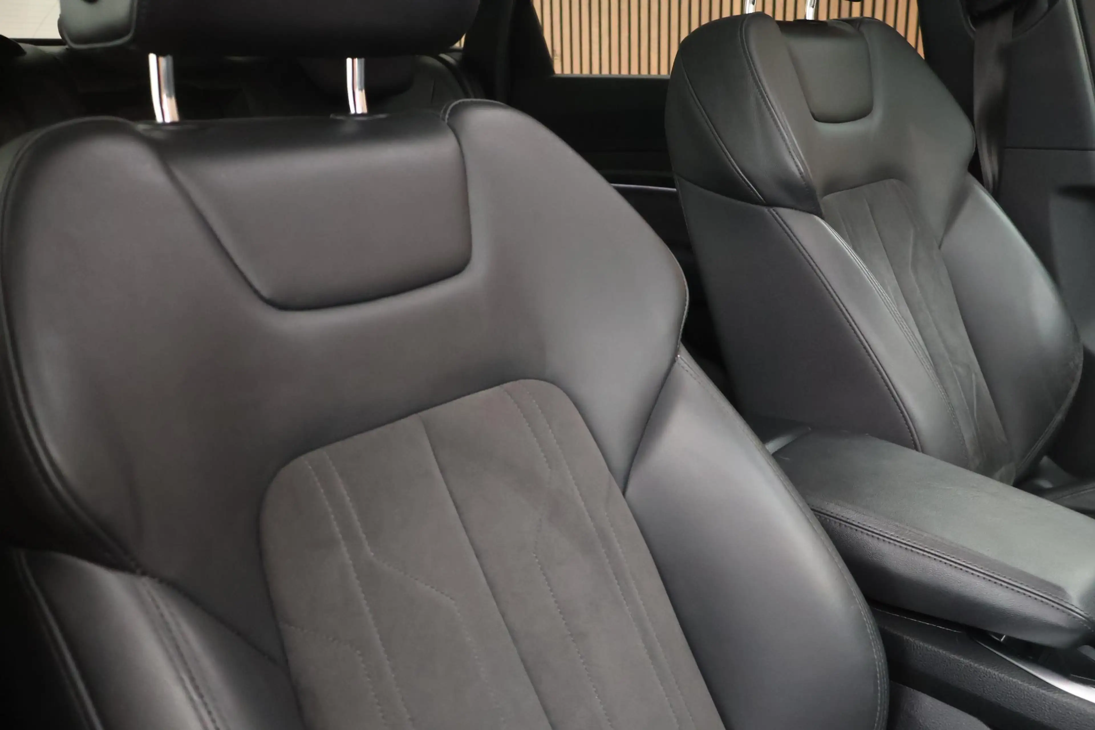 Audi e-tron Sportback 55 408pk quattro Business edition Plus 9 — photo 44