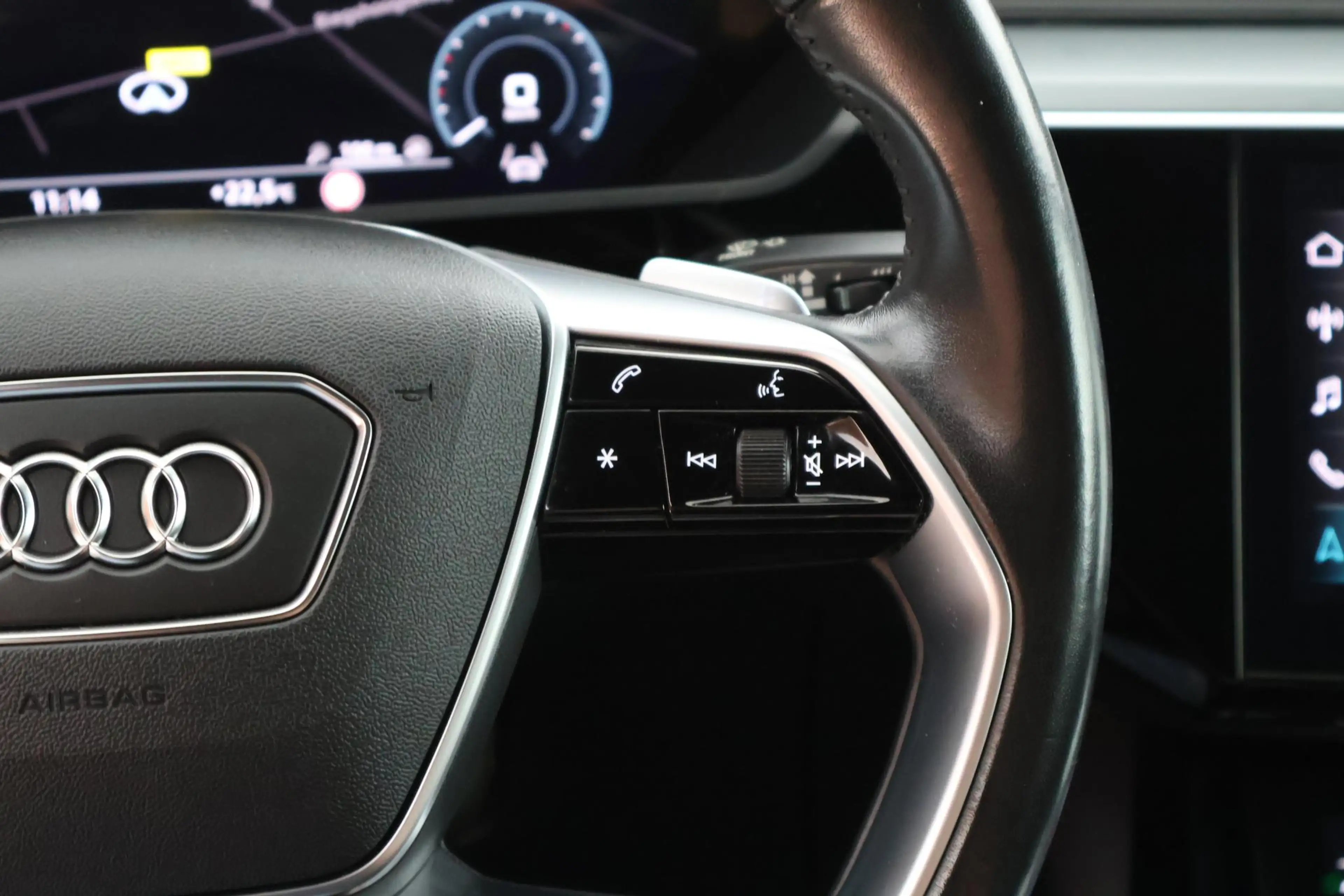 Audi e-tron Sportback 55 408pk quattro Business edition Plus 9 — photo 21