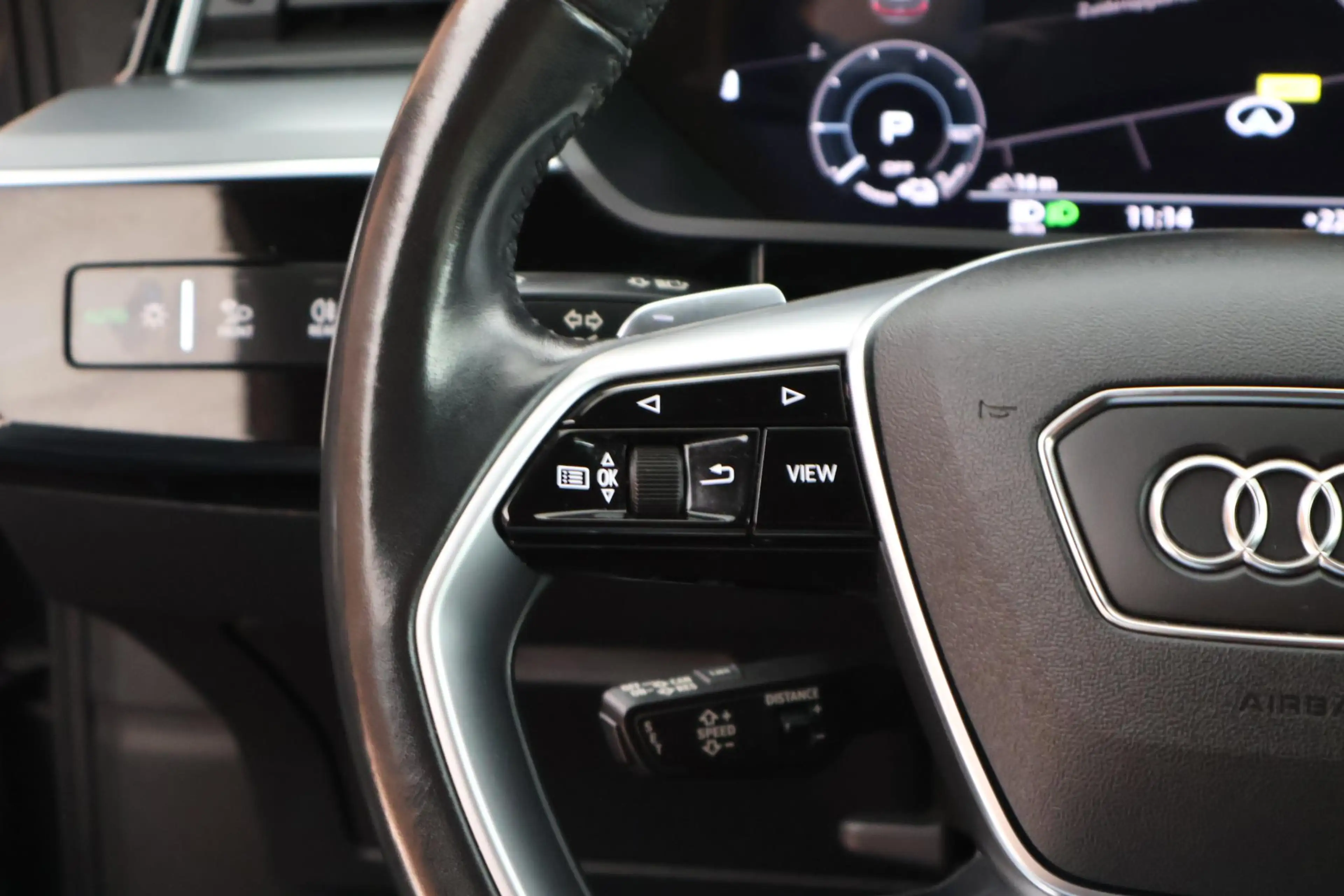 Audi e-tron Sportback 55 408pk quattro Business edition Plus 9 — photo 19