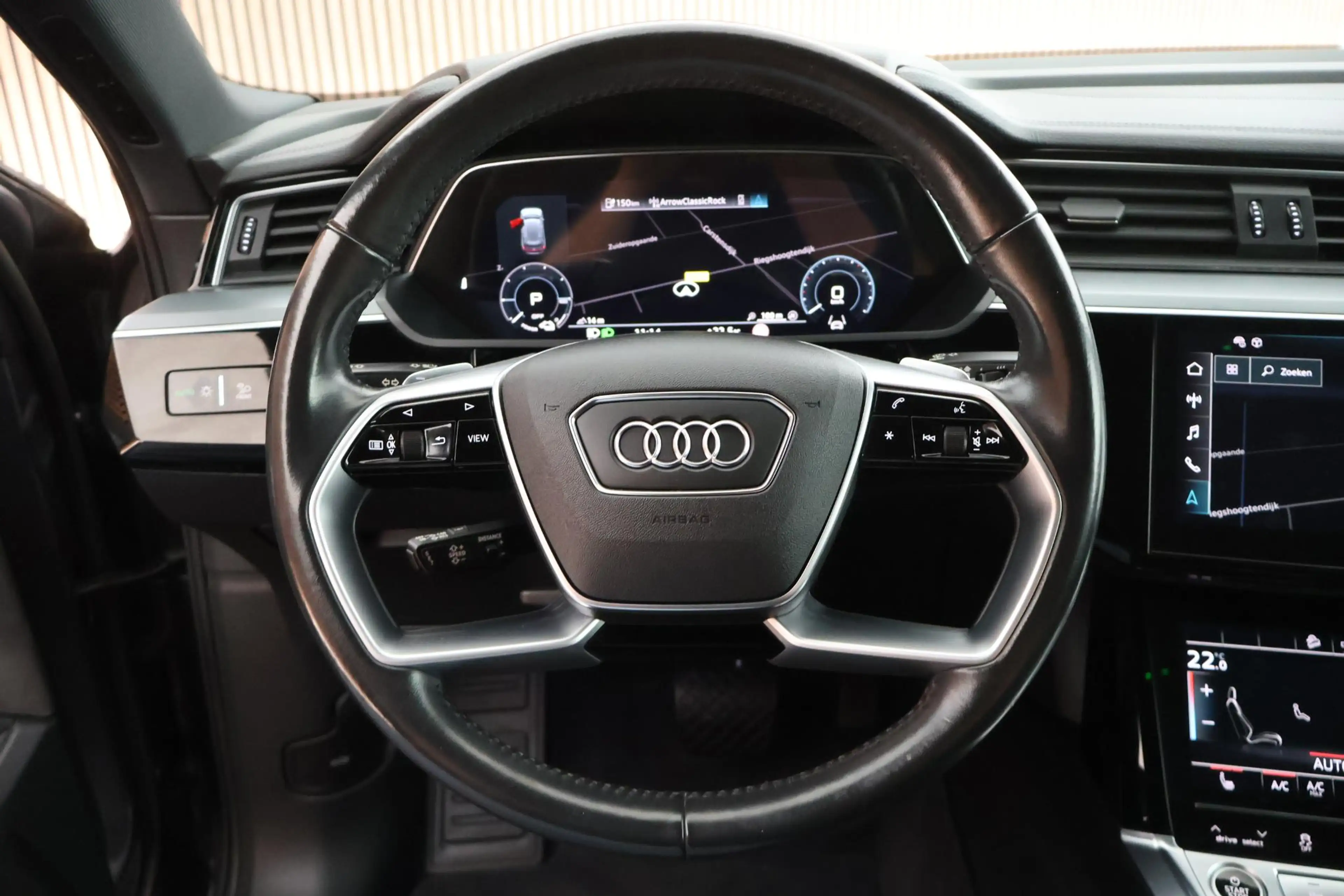 Audi e-tron Sportback 55 408pk quattro Business edition Plus 9 — photo 20