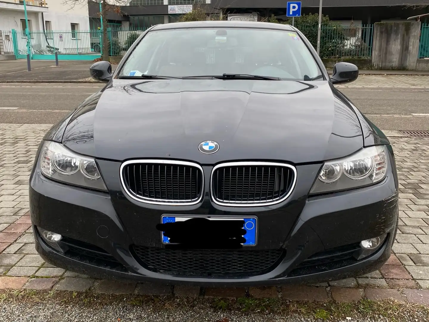 BMW 316 316d Touring 2.0 116cv Nero - 2