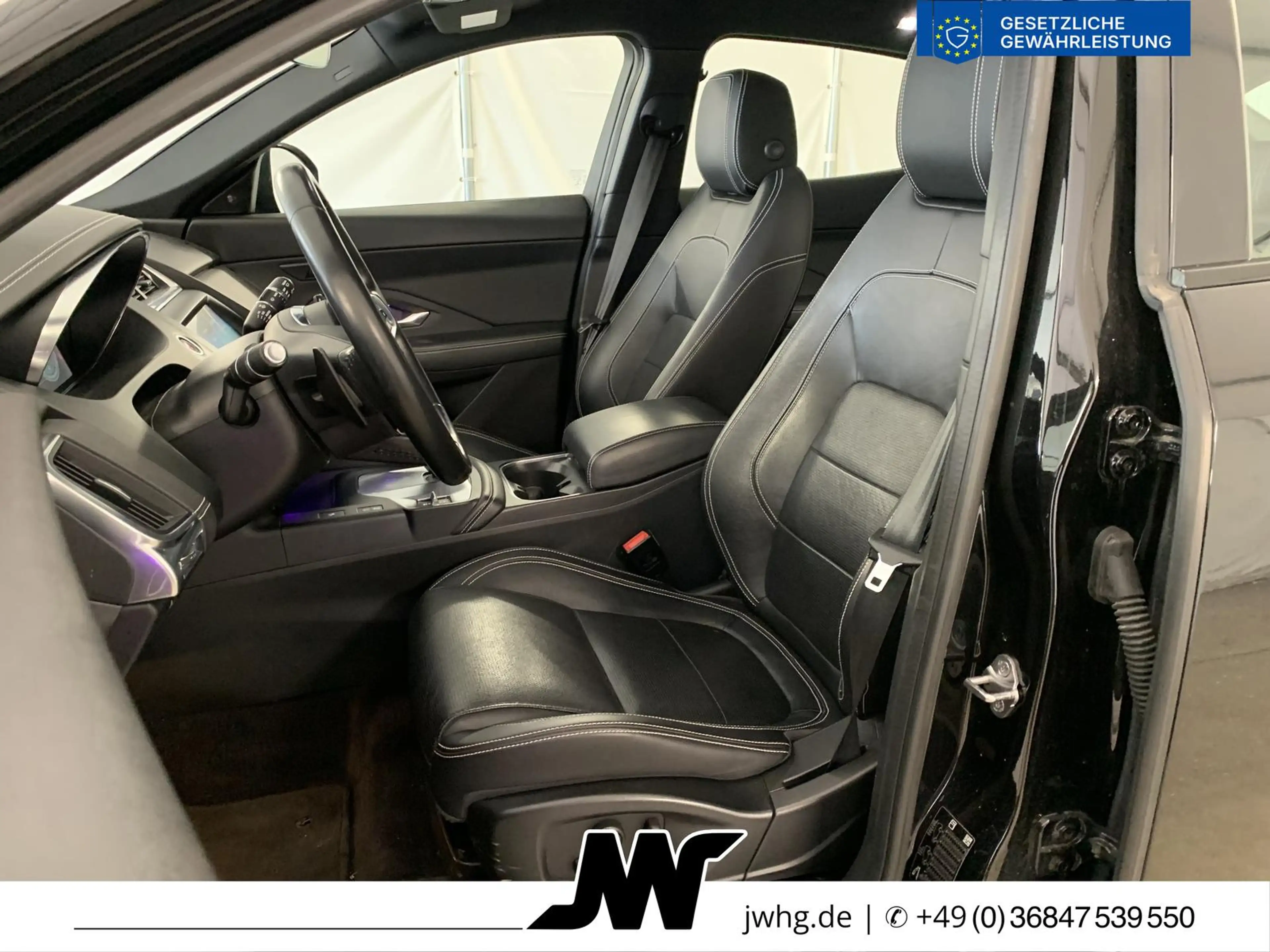 Jaguar E-Pace R-Dynamic SE AWD ACC/BLACK/DIGITAL/CARPLAY — photo 6