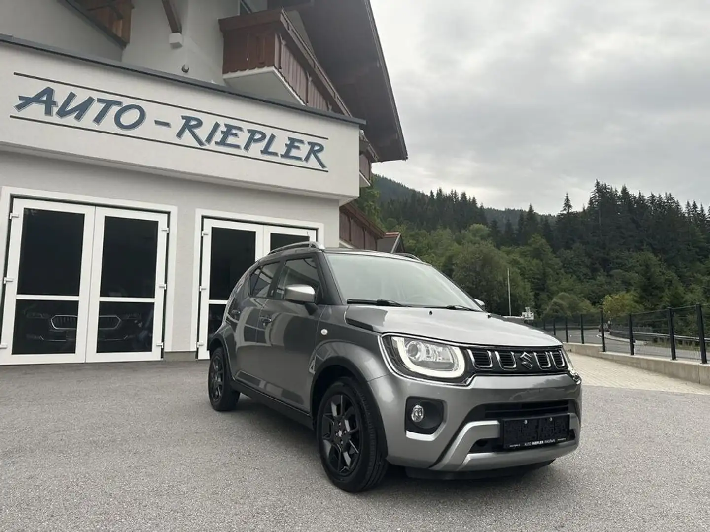 Suzuki Ignis 1,2 Dualjet Hybrid Allgrip Shine Grau - 2