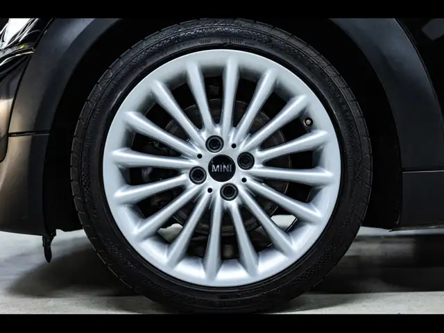 Mini Cooper Cooper view 7