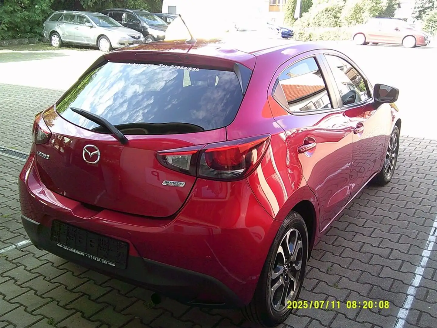 Mazda 2 SKYACTIV-G 90 Nakama Rot - 2