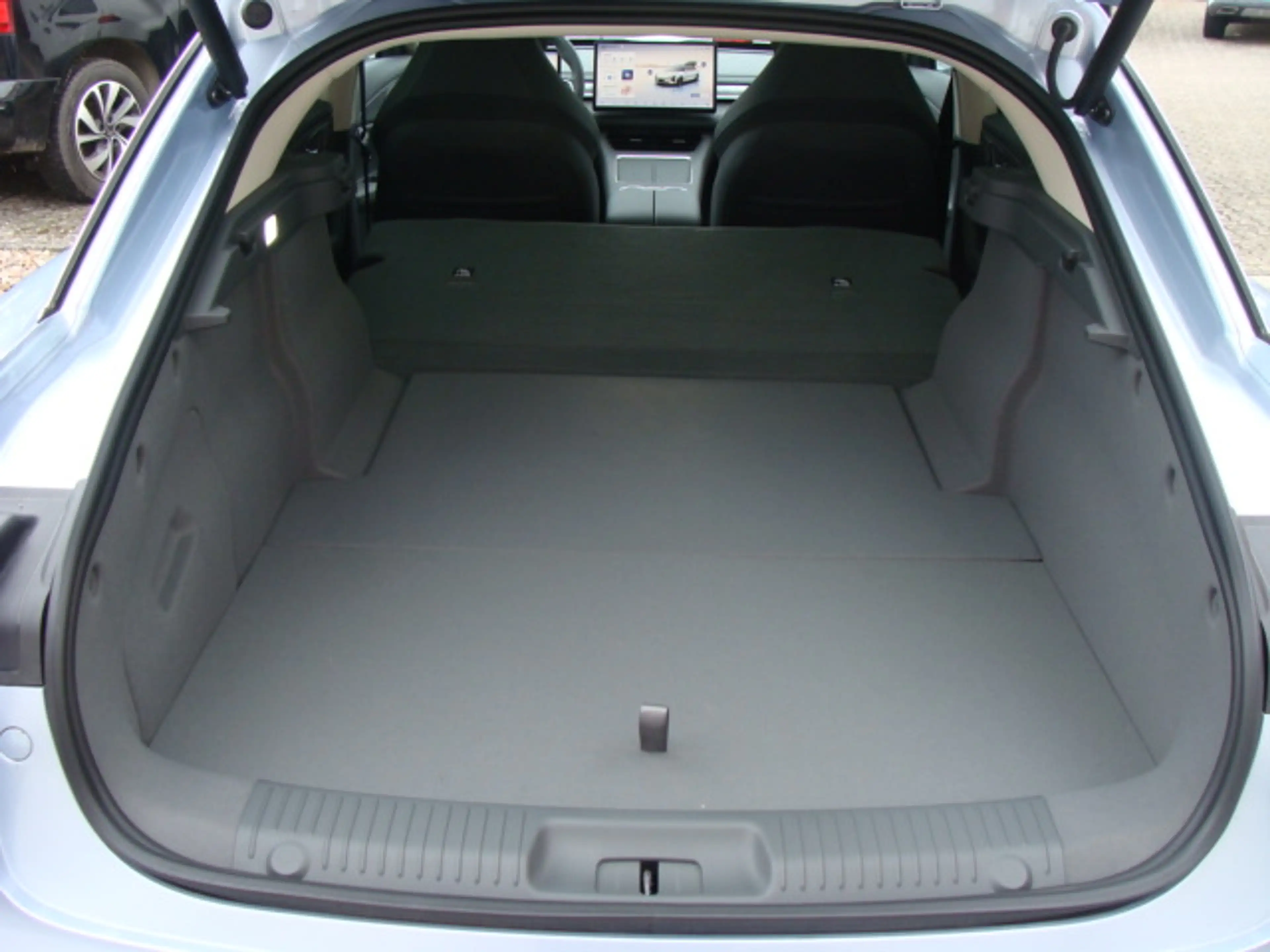 DFM Forthing 7 REEV — photo 15