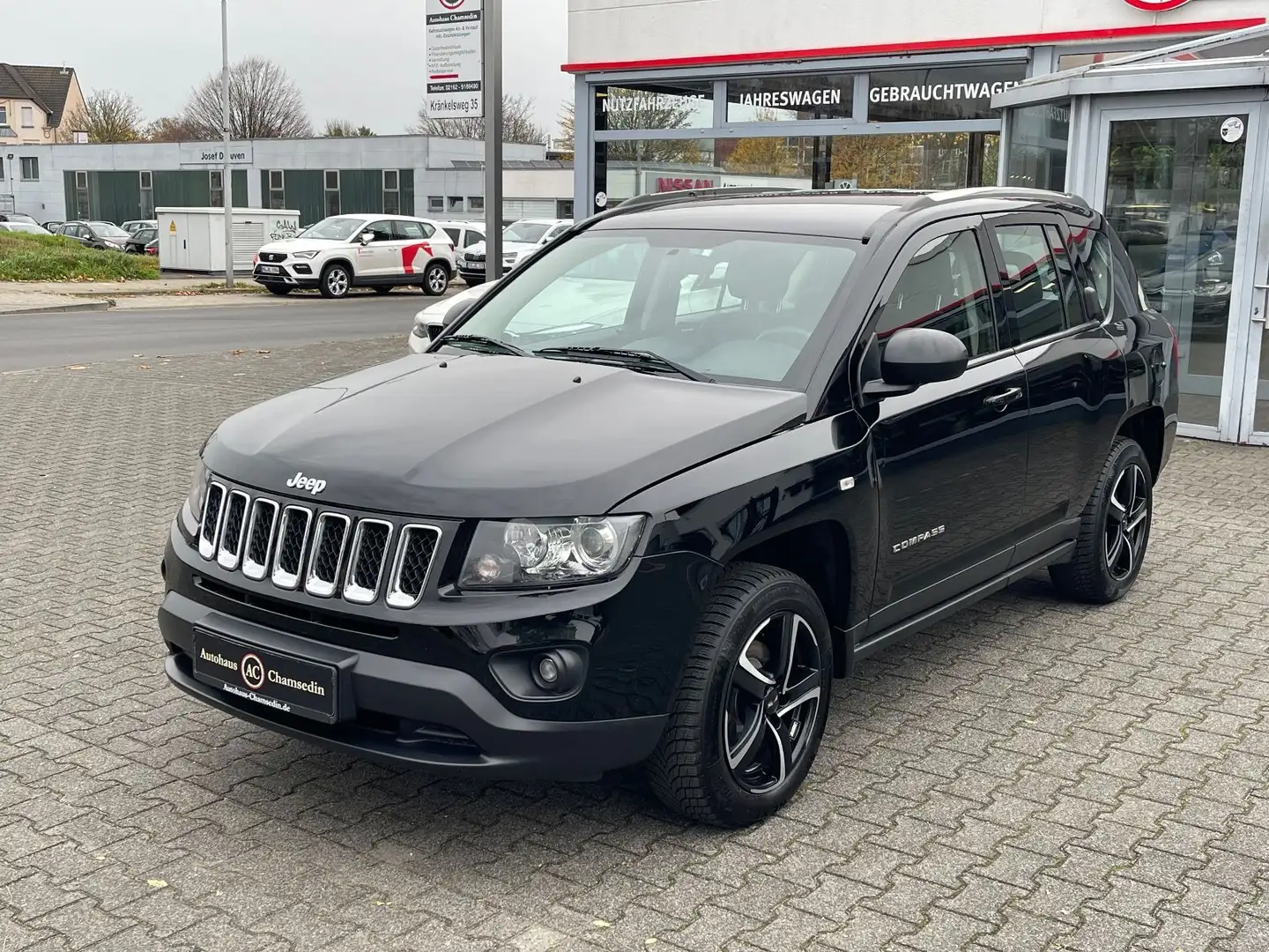 Jeep Compass Sport 4x2 Schwarz - 2