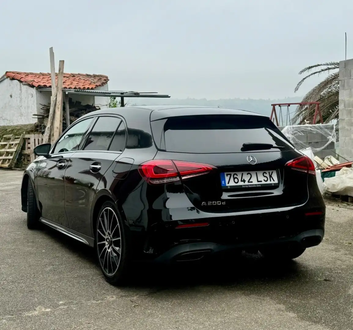 Mercedes-Benz A 200 200d 8G-DCT Negro - 2