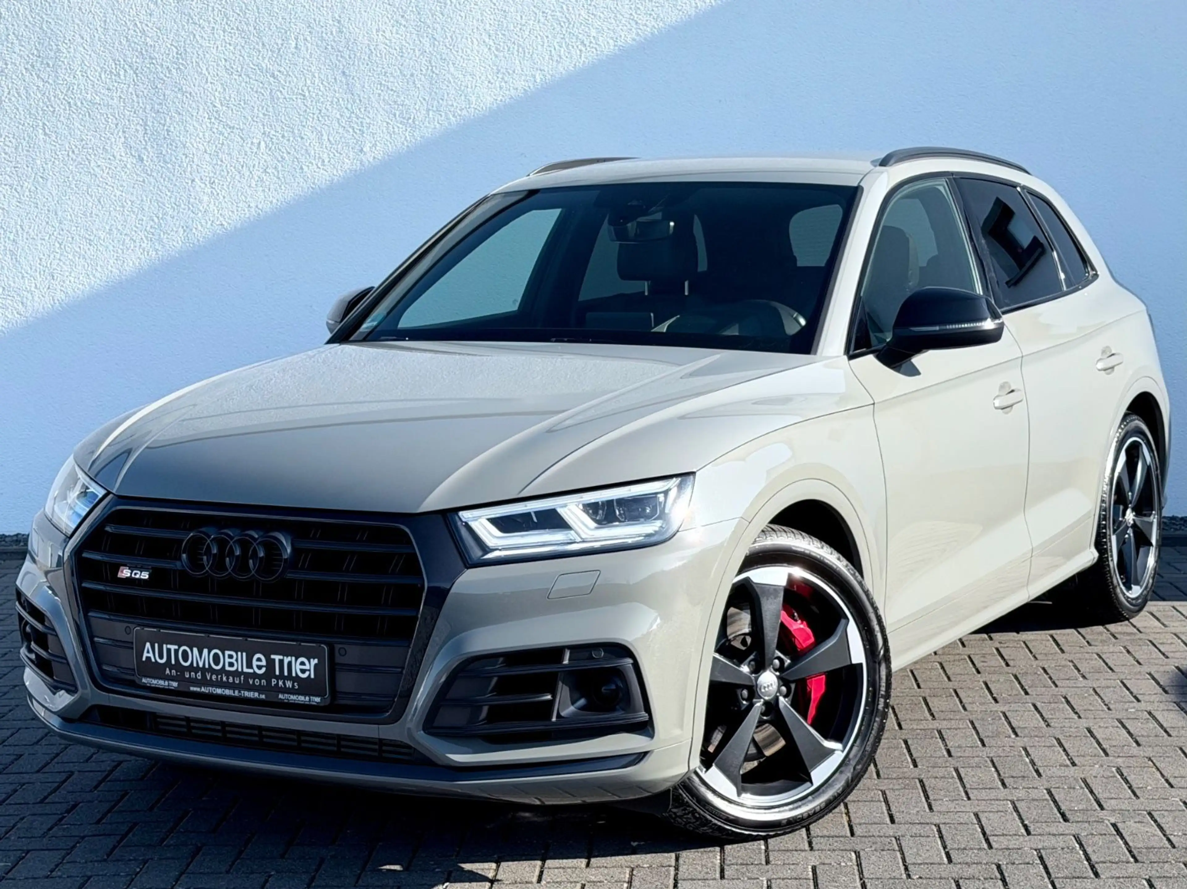 Audi SQ5 3.0 TDI quattro /LED/ACC/HUD/CAM/GARANTIE